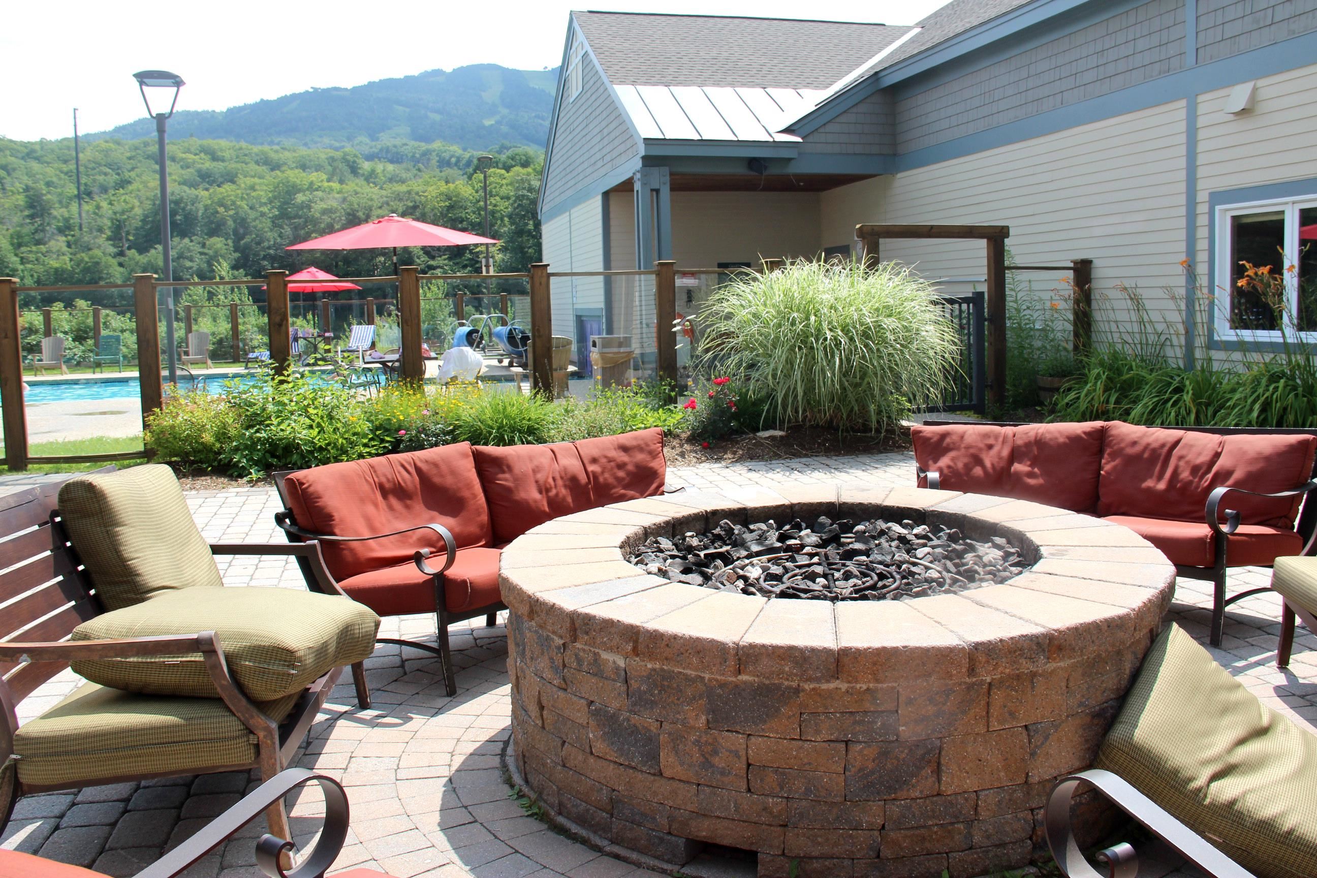 Photo 3 of Condo for sale at 228 E Mountain Rd #A HCP GRAND HOTEL 124 IV (BARBERO), Killington, VT 05751 | MLS# 5110356 | Listing updated on 2026-09-17