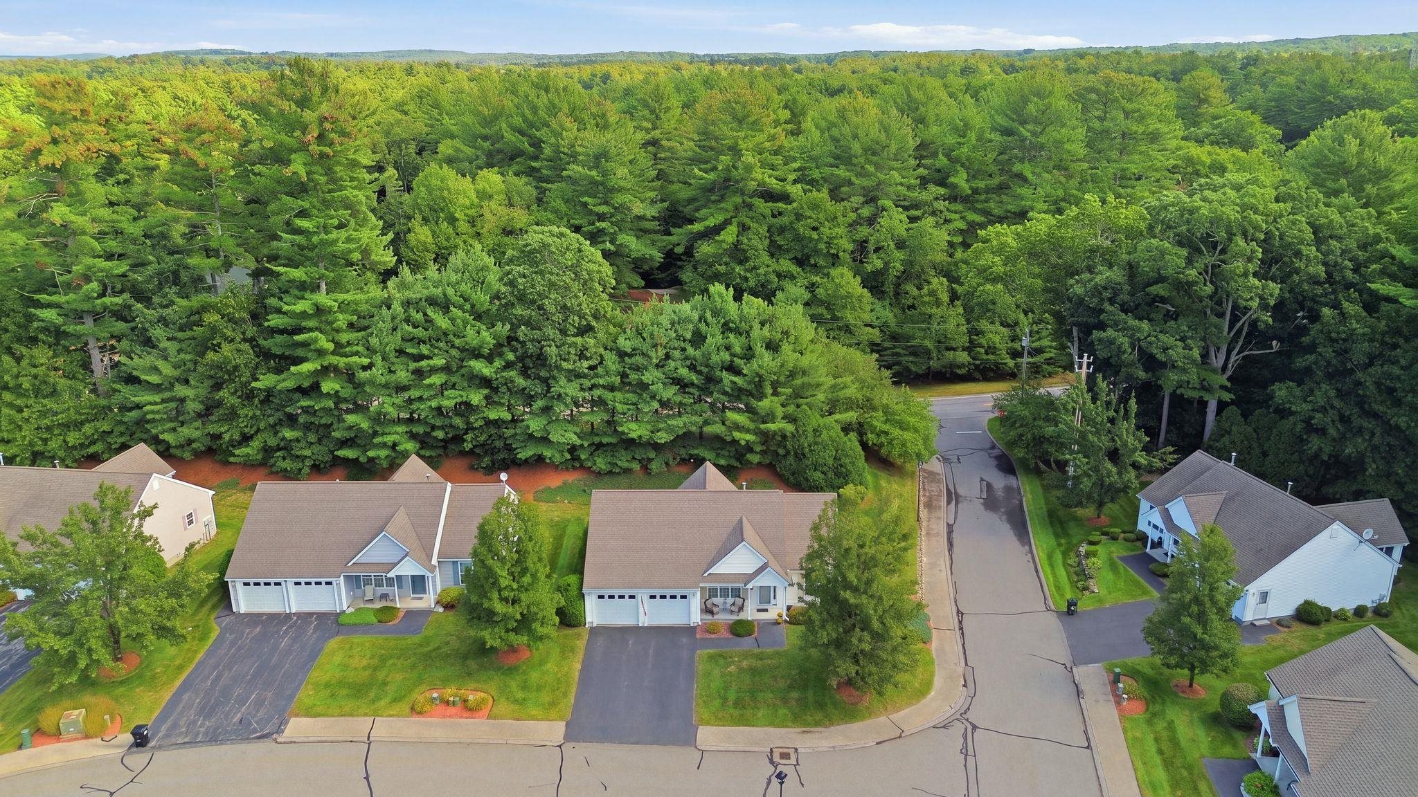 Photo 3 of Condo for sale at 1 Fernwood Dr #1, Litchfield, NH 03052 | MLS# 5110382 | Listing updated on 2026-09-17