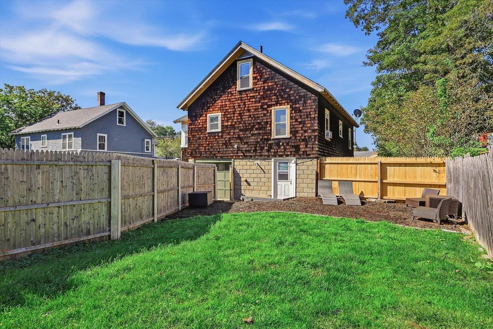 Photo 3 of Single family home for sale at 123 Gilsum St, Keene, NH 03431 | MLS# 5110383 | Listing updated on 2026-09-18
