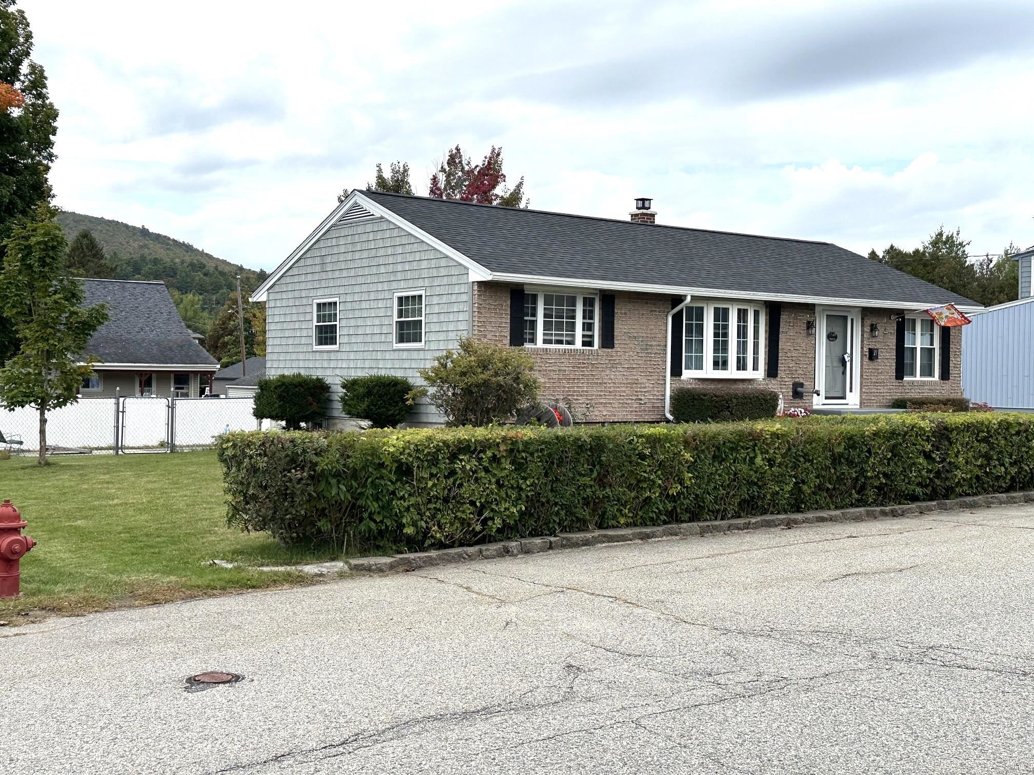 Photo 3 of Single family home for sale at 27 Haven Ave, Berlin, NH 03570 | MLS# 5110394 | Listing updated on 2026-09-17