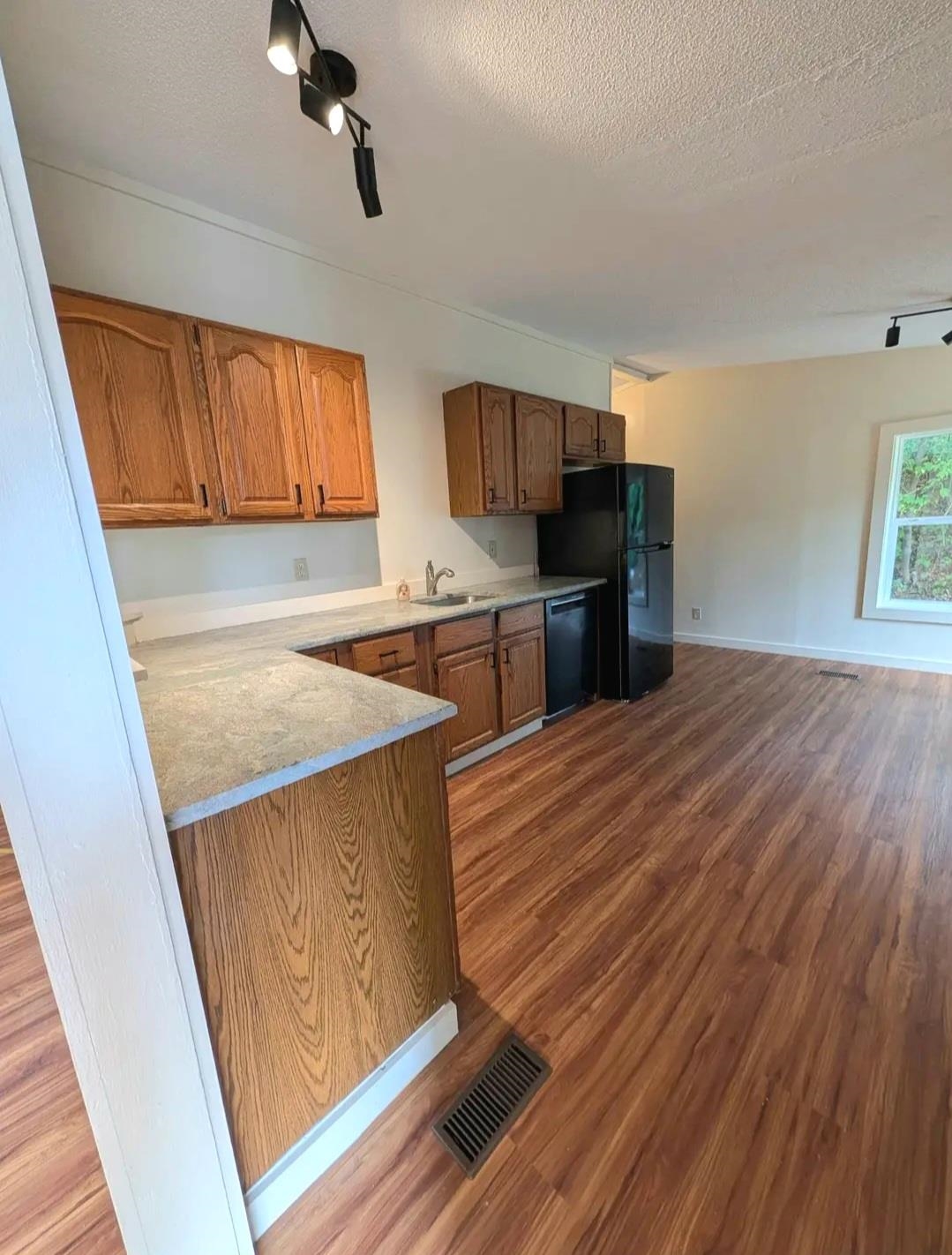Photo 4 of Single family home for sale at 104 Park St, Barre, VT 05641 | MLS# 5110399 | Listing updated on 2026-09-17