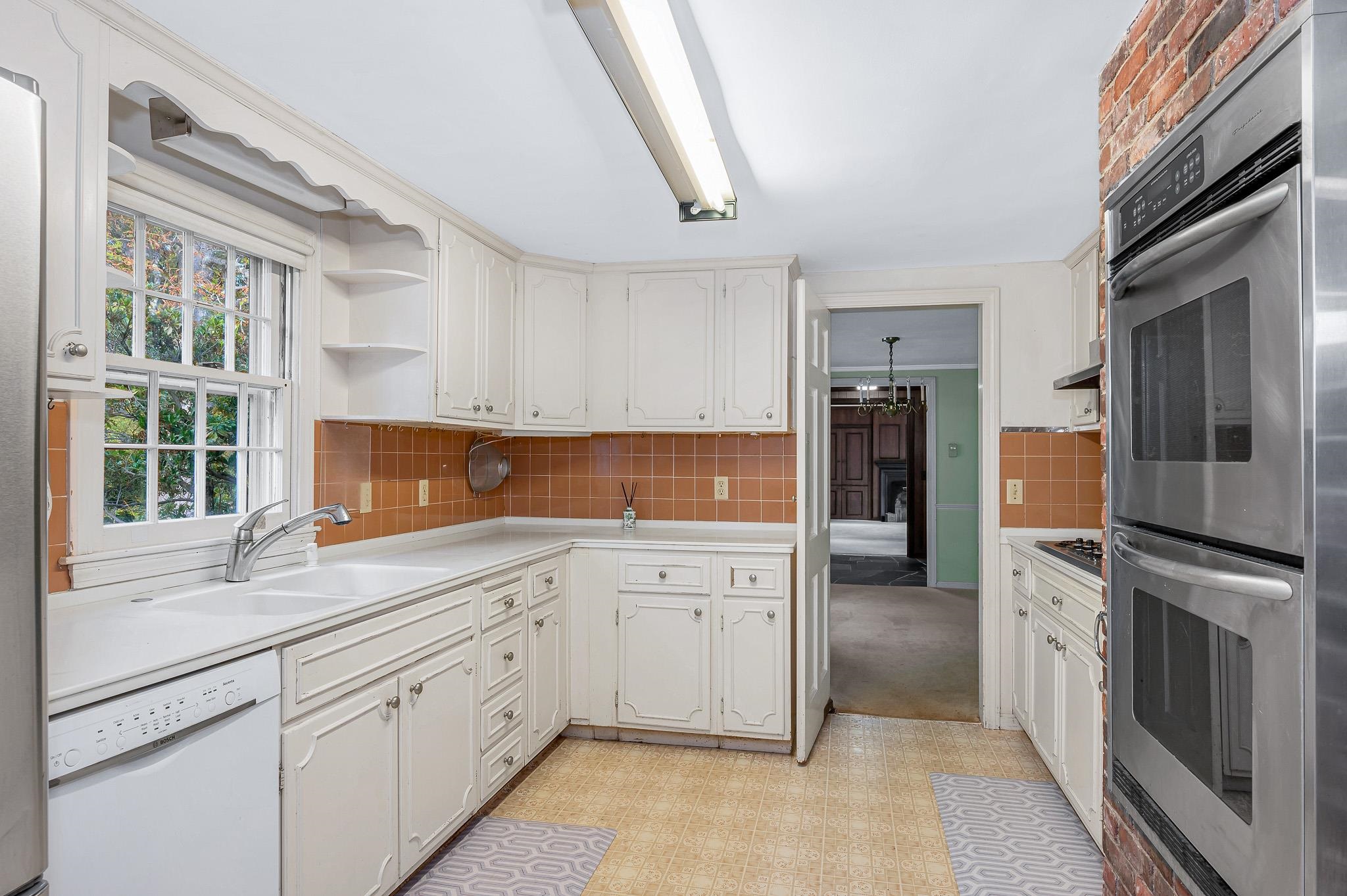 Photo 3 of Single family home for sale at 40 Kaufmann Dr, Peterborough, NH 03458 | MLS# 5110402 | Listing updated on 2026-09-18