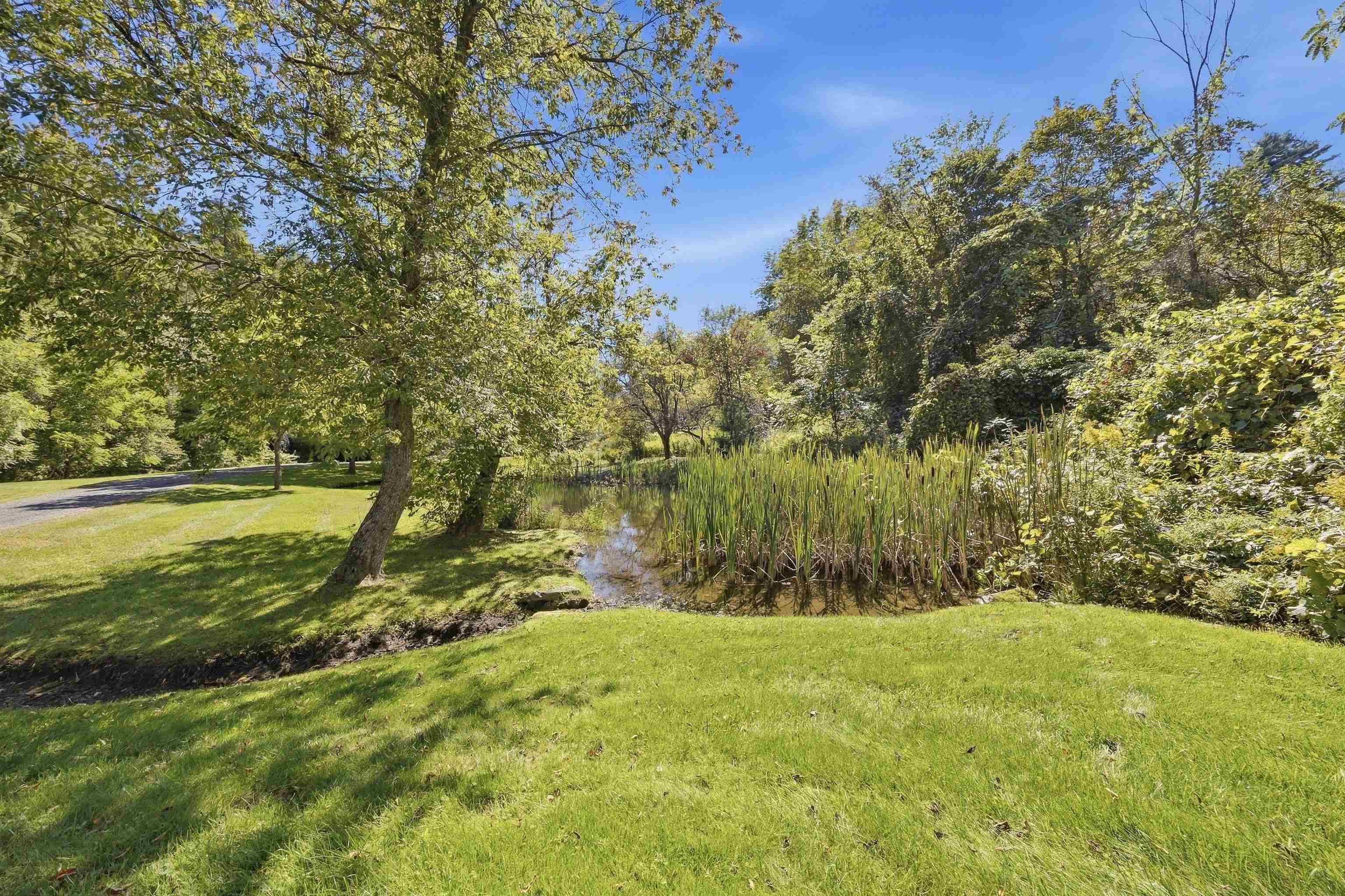 Photo 4 of Single family home for sale at 2033 South Rd, Woodstock, VT 05091 | MLS# 5110412 | Listing updated on 2026-09-19