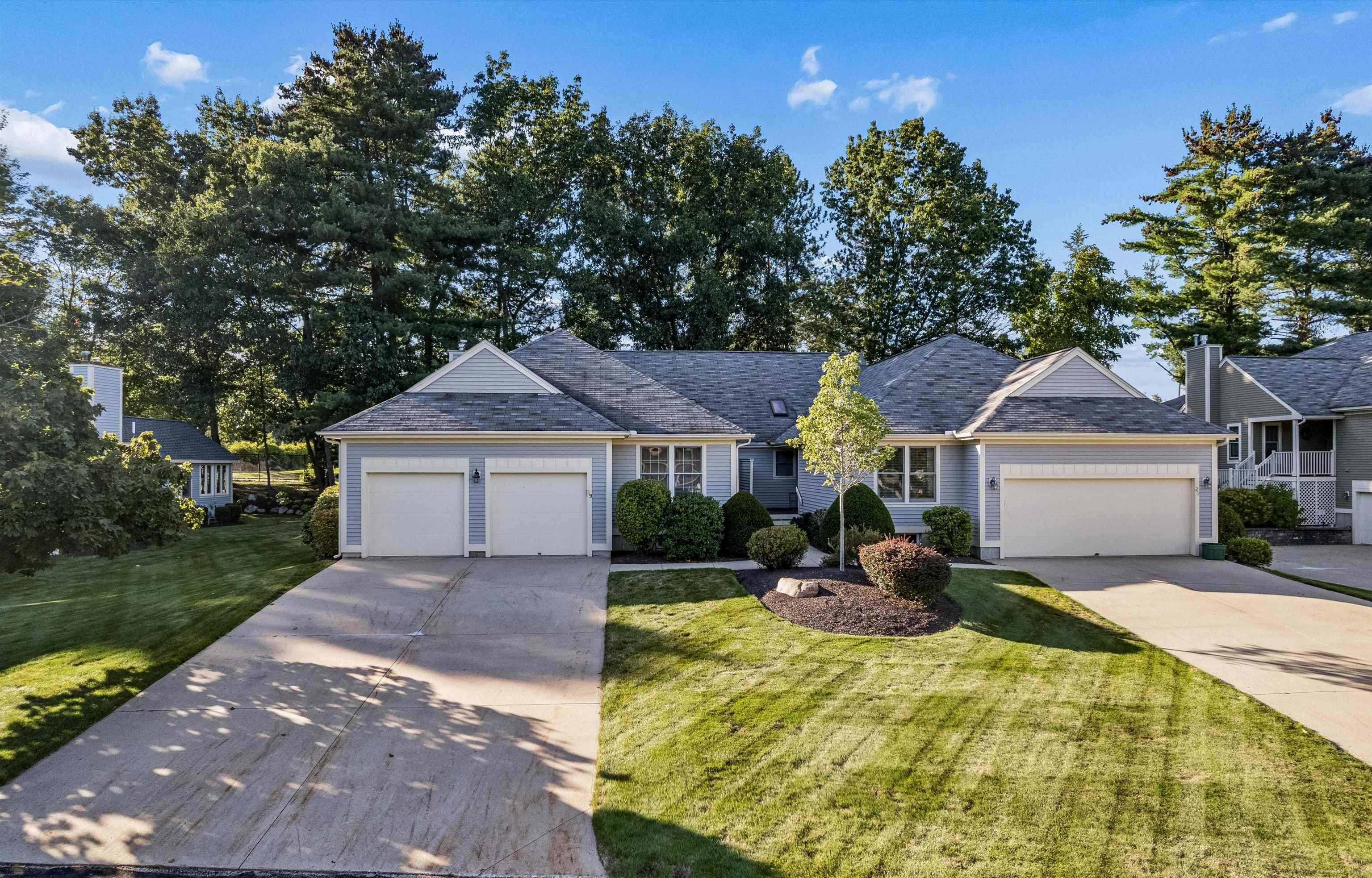 Photo 2 of Condo for sale at 39 Saint Andrews Dr, Bedford, NH 03110 | MLS# 5110415 | Listing updated on 2026-09-17