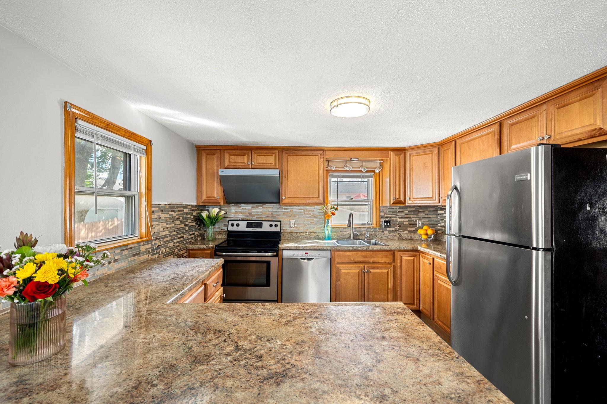 Photo 3 of Single family home for sale at 62 Armand Ave, Manchester, NH 03103 | MLS# 5110434 | Listing updated on 2026-09-19