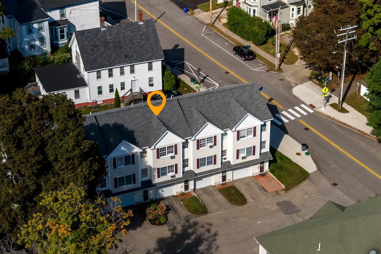Photo 3 of Townhouse for sale at 204 Washington St #3, Dover, NH 03820 | MLS# 5110435 | Listing updated on 2026-09-18