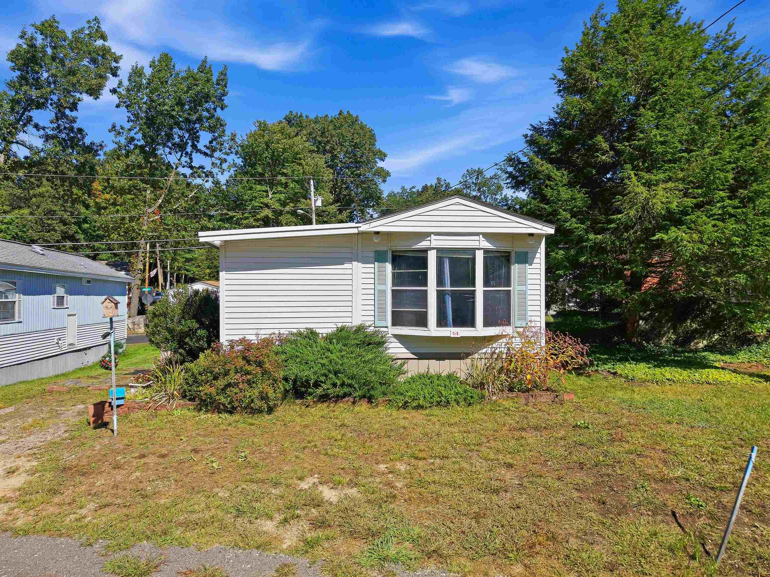 Photo 1 of Manufactured home for sale at 14 Averill Cir, Danville, NH 03819 | MLS# 5110442 | Listing updated on 2026-09-18