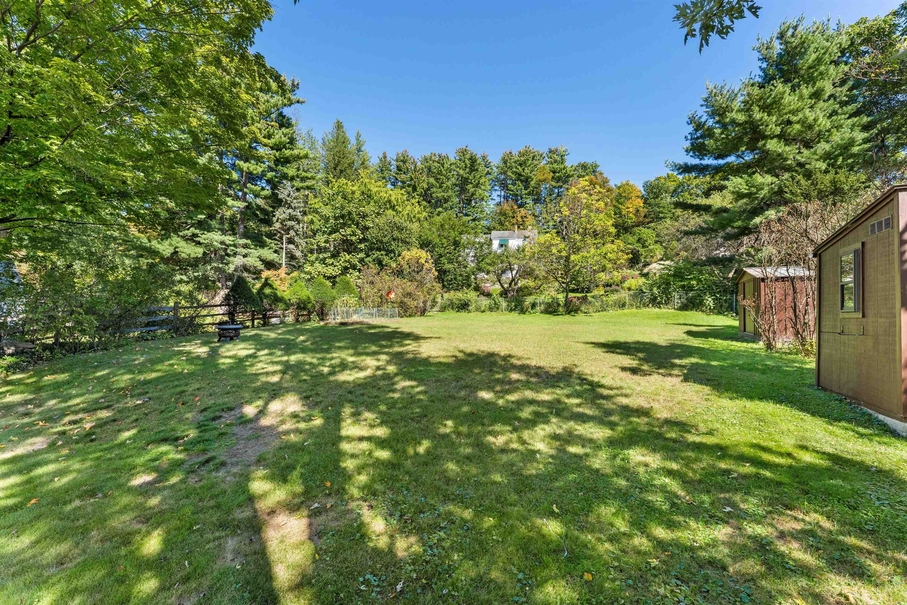 Photo 3 of Single family home for sale at 122 S Lincoln St, Keene, NH 03431 | MLS# 5110443 | Listing updated on 2026-09-18