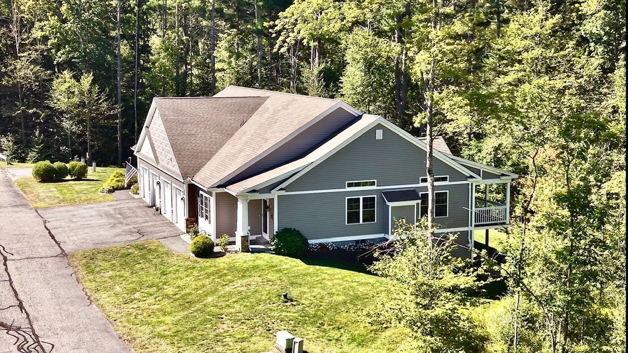 Photo 3 of Condo for sale at 121 Eagle Ln, Chesterfield, NH 03443 | MLS# 5110460 | Listing updated on 2026-09-19