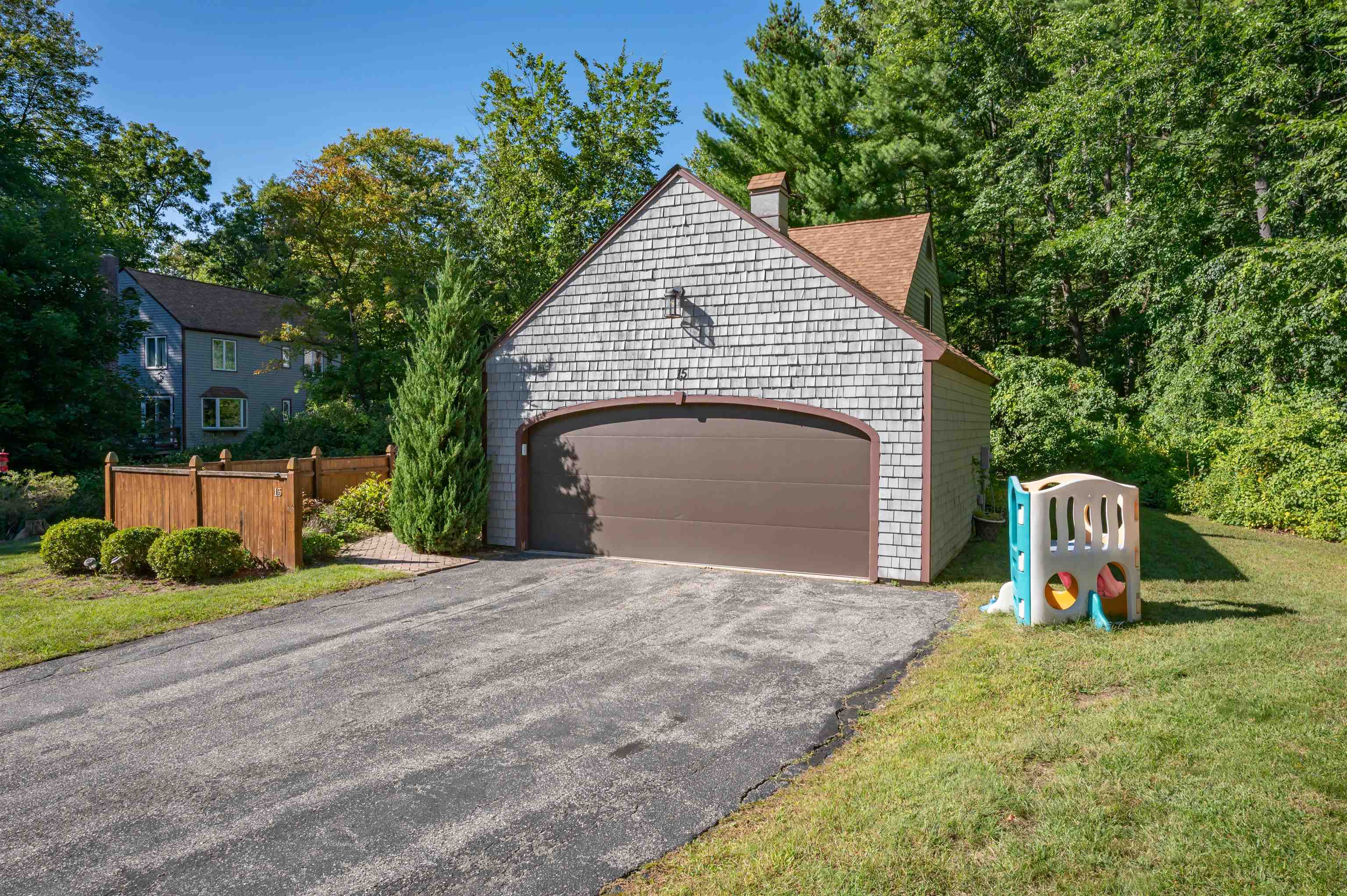 Photo 2 of Condo for sale at 15 Crawford Ln, Nashua, NH 03063 | MLS# 5110467 | Listing updated on 2026-09-18