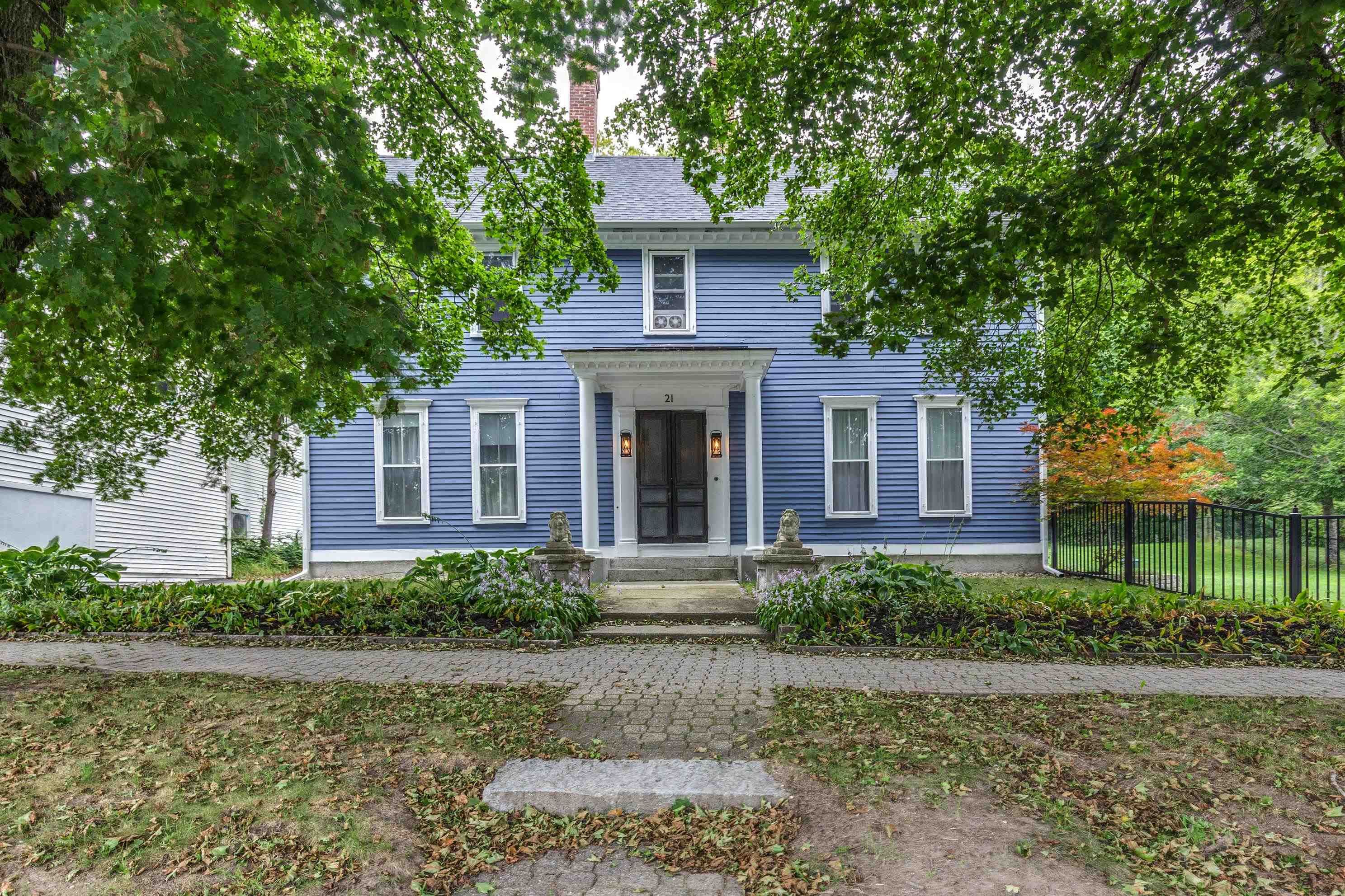 Photo 3 of Single family home for sale at 21 E Main St, Warner, NH 03278 | MLS# 5110480 | Listing updated on 2026-09-18