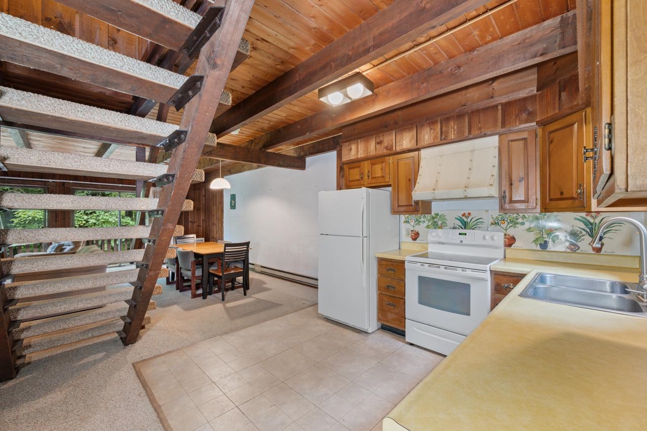Photo 3 of Townhouse for sale at 289 Hemlock Ridge Rd #6C, Killington, VT 05751 | MLS# 5110489 | Listing updated on 2026-09-18
