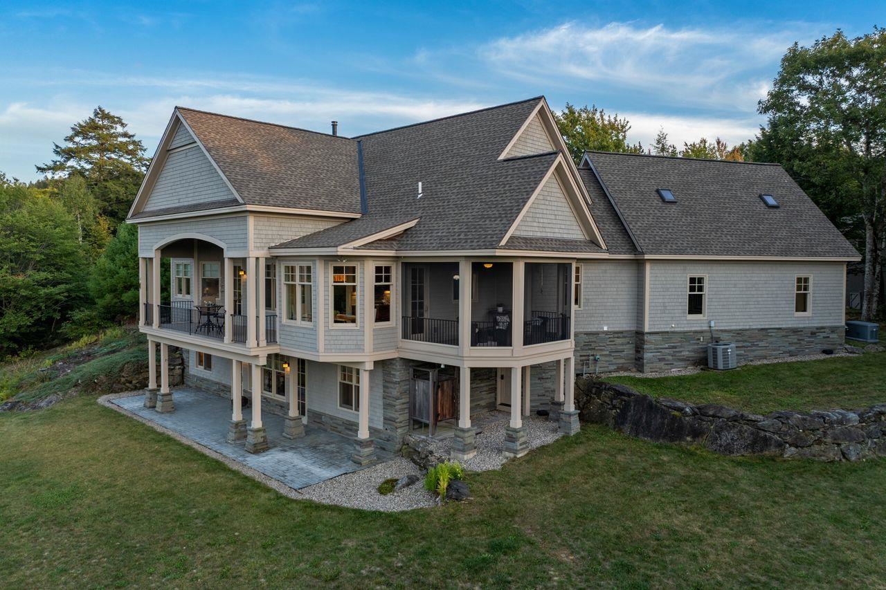 Photo 3 of Single family home for sale at 960 Beach Pond Rd, Wolfeboro, NH 03894 | MLS# 5110504 | Listing updated on 2026-09-19