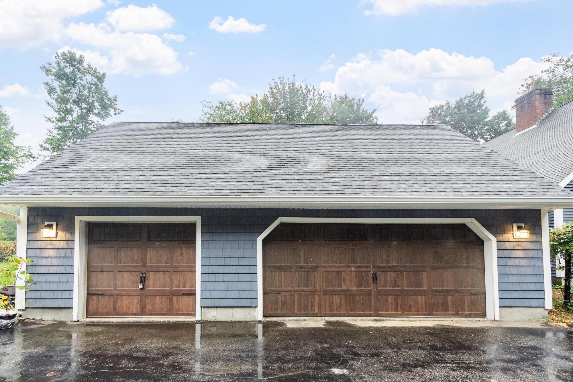 Photo 4 of Single family home for sale at 1488 Hatfield Rd, Contoocook, NH 03229 | MLS# 5110506 | Listing updated on 2026-09-18