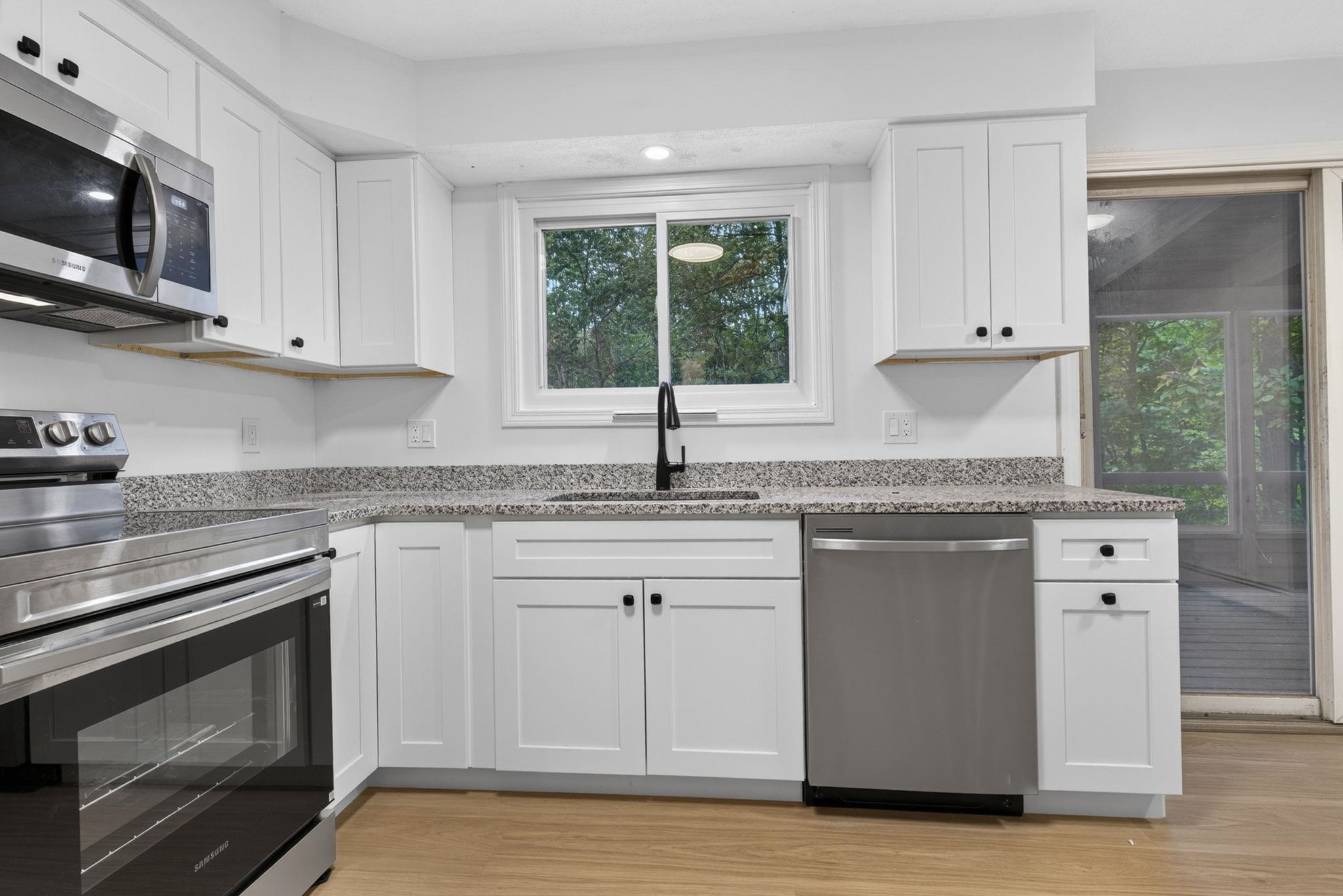 Photo 4 of Single family home for sale at 12 Sunnyside Dr, Durham, NH 03824 | MLS# 5110516 | Listing updated on 2026-09-18