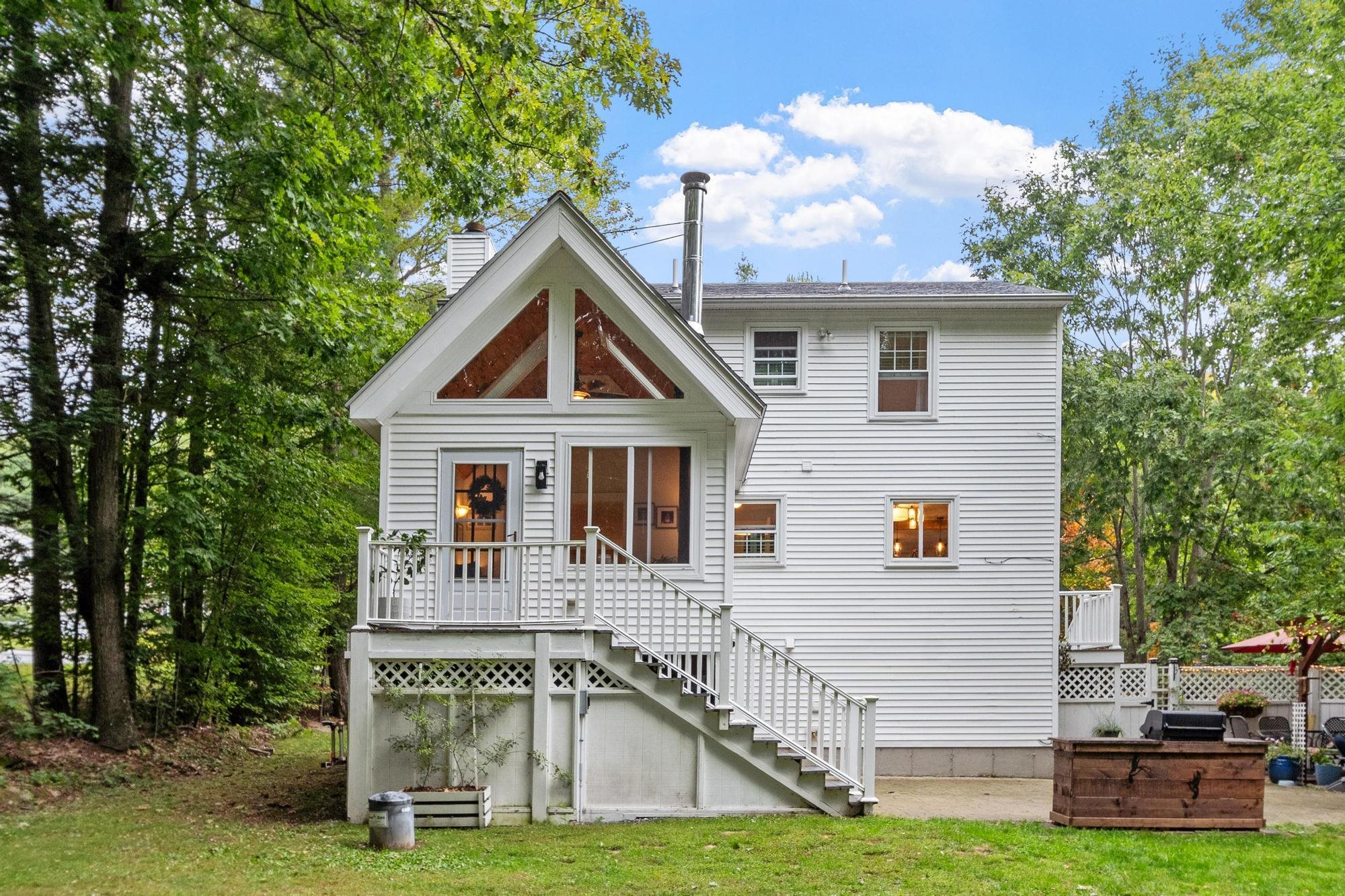Photo 3 of Single family home for sale at 20 Meetinghouse Rd, Keene, NH 03431 | MLS# 5110517 | Listing updated on 2026-09-18