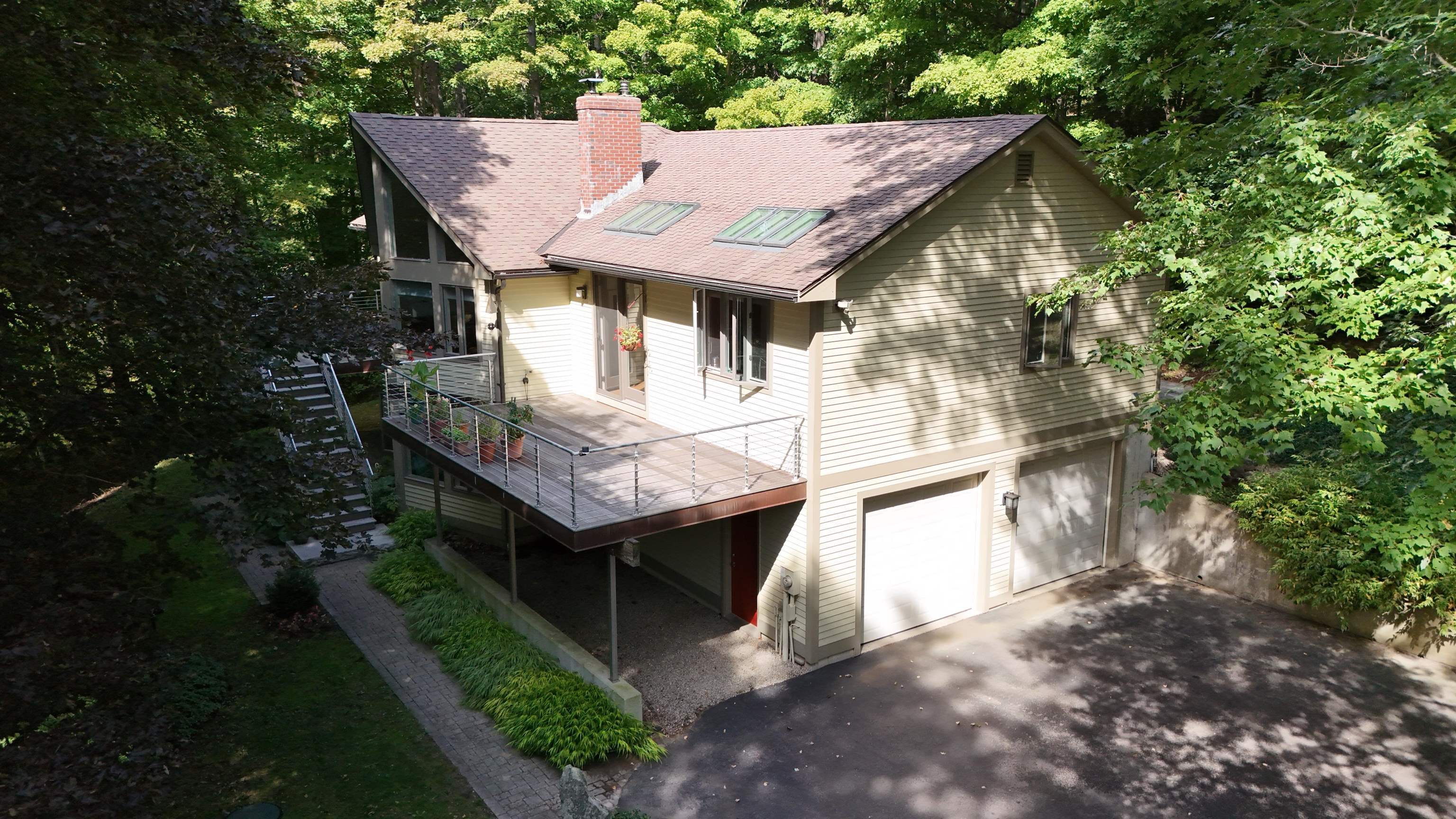 Photo 2 of Single family home for sale at 5 Gerry's Landing #4, Dover, NH 03820 | MLS# 5110529 | Listing updated on 2026-09-18