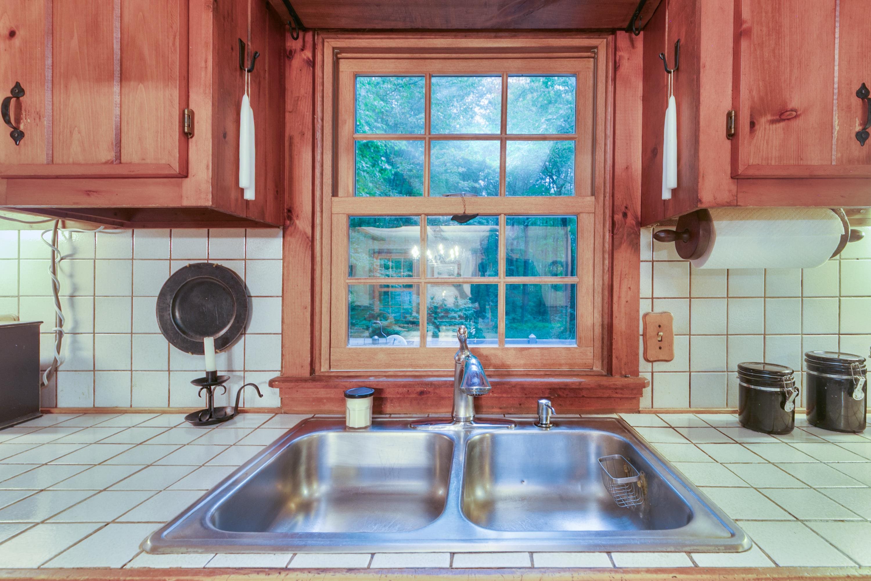 Photo 3 of Single family home for sale at 3 Garvin Rd, Derry, NH 03038 | MLS# 5110534 | Listing updated on 2026-09-18