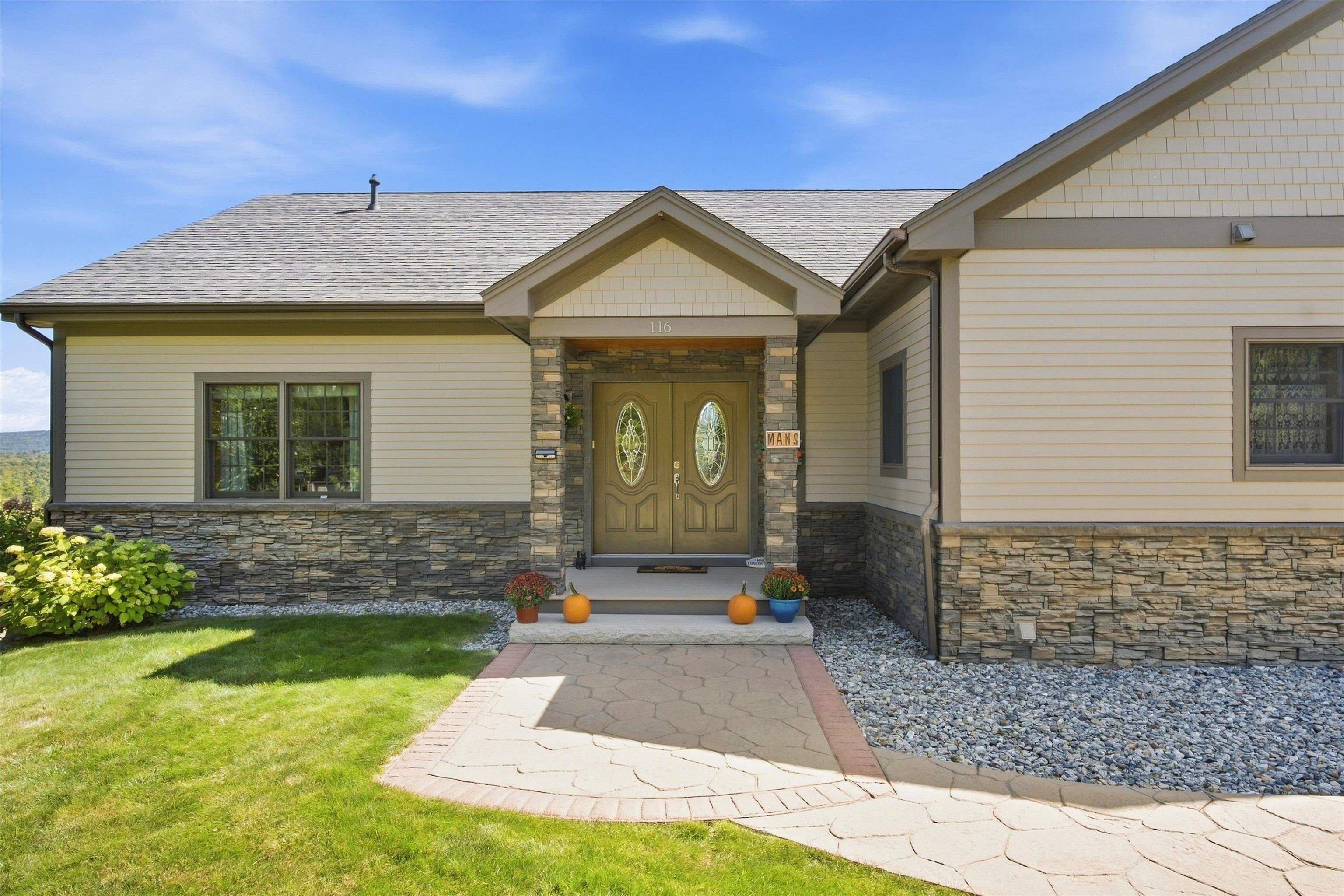 Photo 4 of Single family home for sale at 116 Greystone Ln, Newbury, NH 03255 | MLS# 5110544 | Listing updated on 2026-09-18