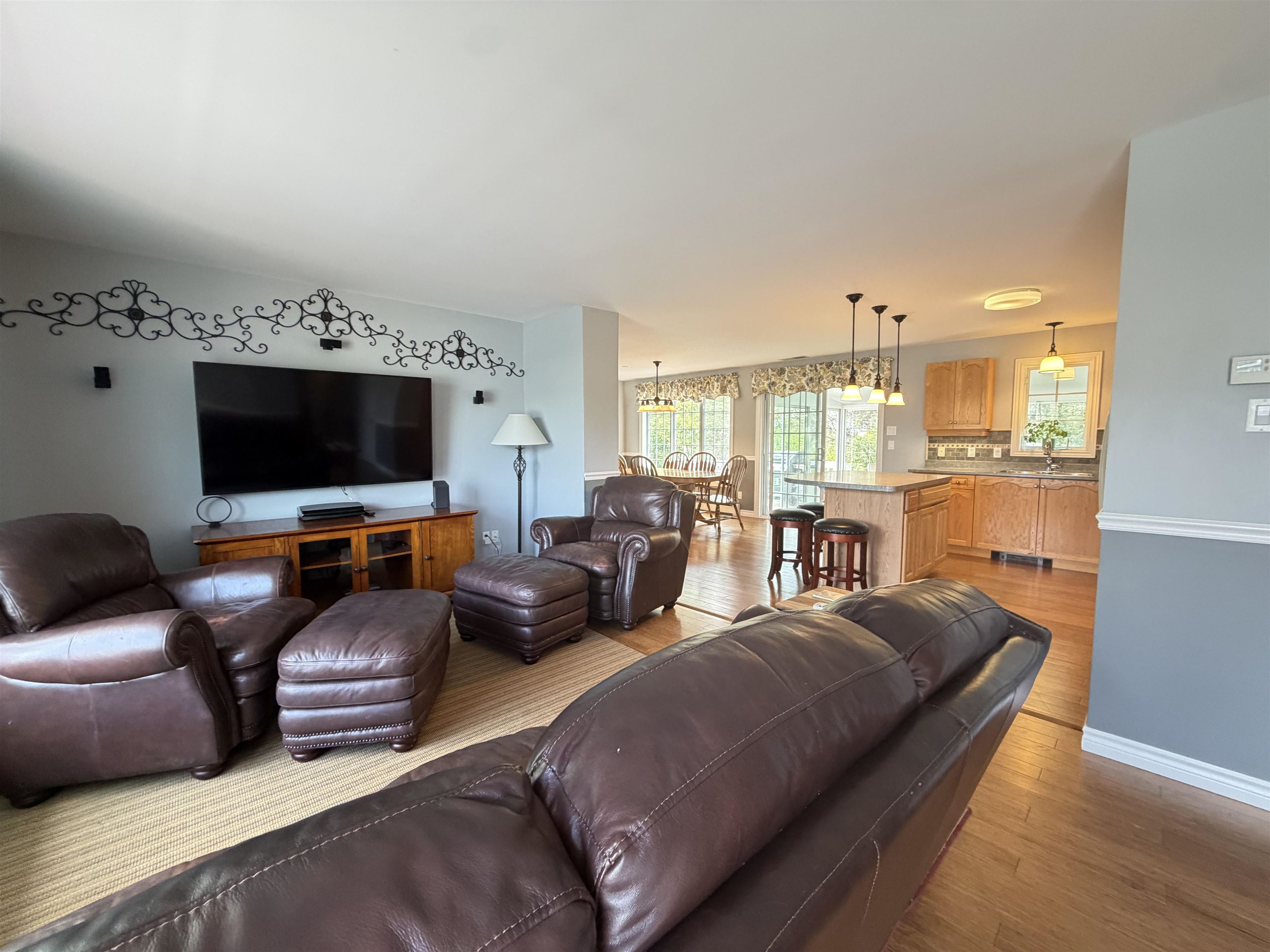 Photo 3 of Single family home for sale at 15 Griswold Dr, Rutland City, VT 05701 | MLS# 5110553 | Listing updated on 2026-09-18