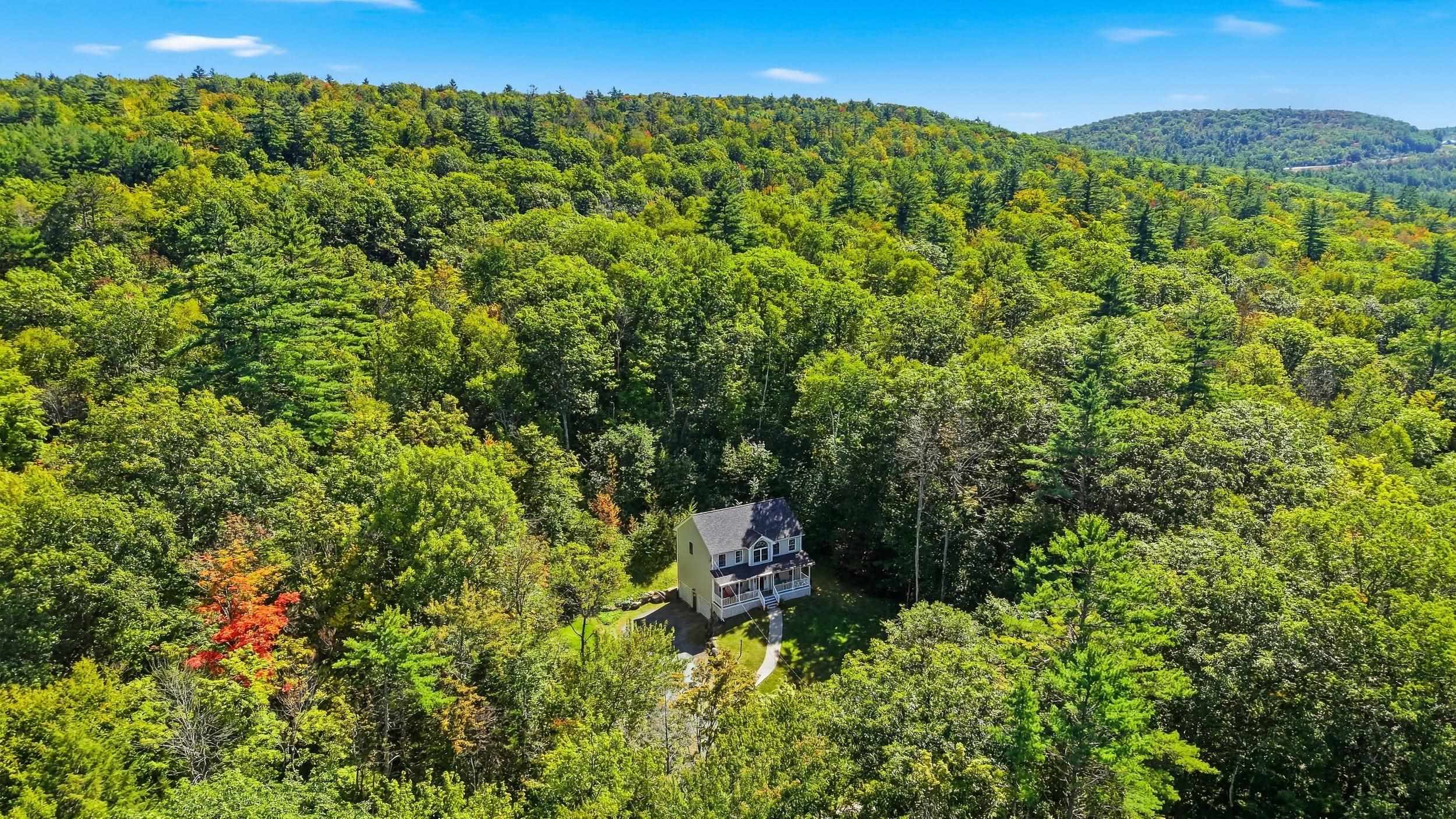 Photo 4 of Single family home for sale at 298 Stocker Pond Rd, Grantham, NH 03753 | MLS# 5110575 | Listing updated on 2026-09-19