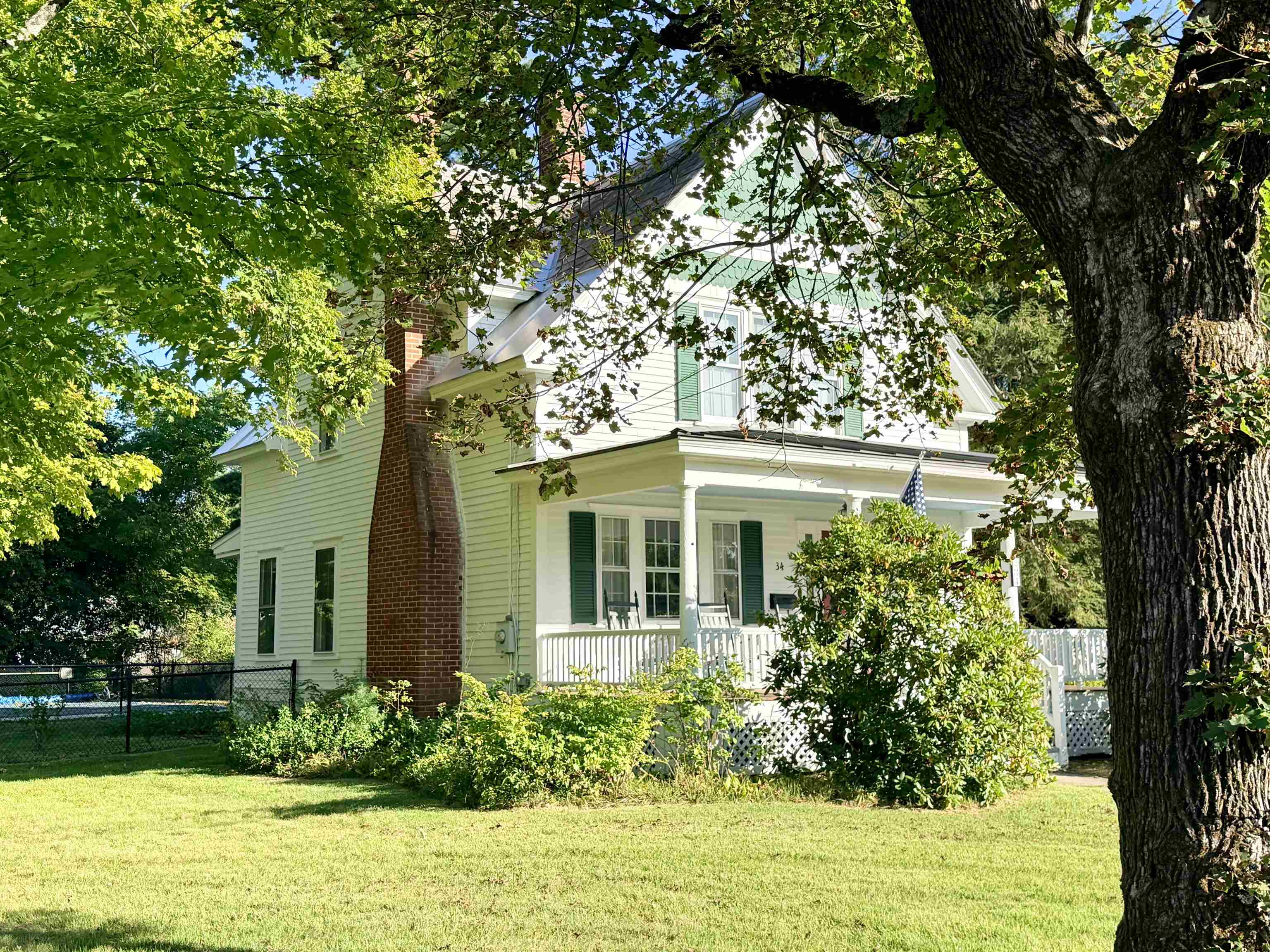 Photo 3 of Single family home for sale at 34 Edgewood Ave, Keene, NH 03431 | MLS# 5110582 | Listing updated on 2026-09-19