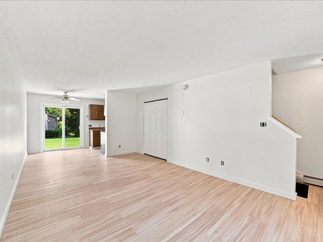Photo 2 of Townhouse for sale at B2 Grandview Dr, South Burlington, VT 05403 | MLS# 5110583 | Listing updated on 2026-09-18