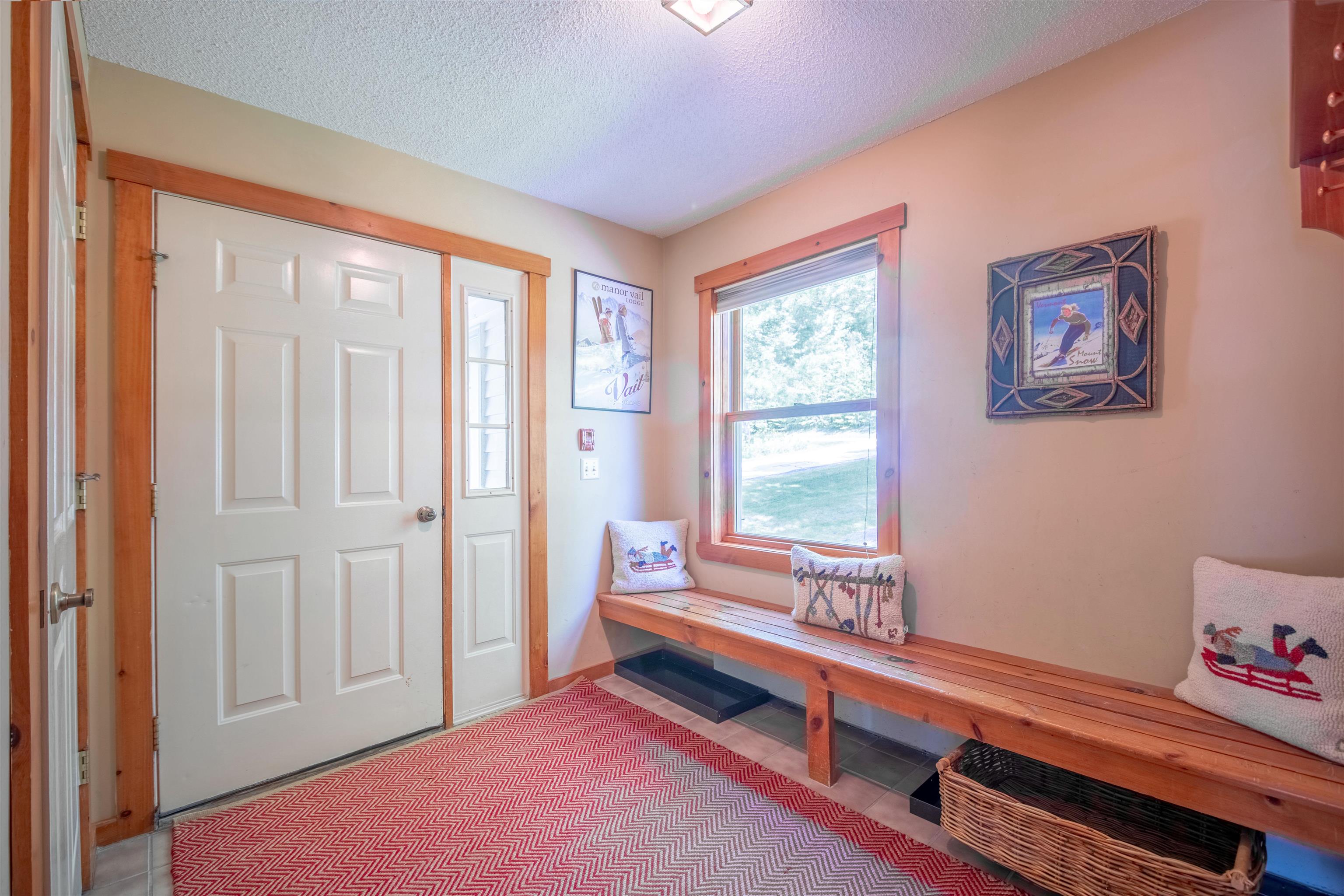 Photo 3 of Townhouse for sale at 38d Greenspring Rd, Dover, VT 05356 | MLS# 5110585 | Listing updated on 2026-09-19