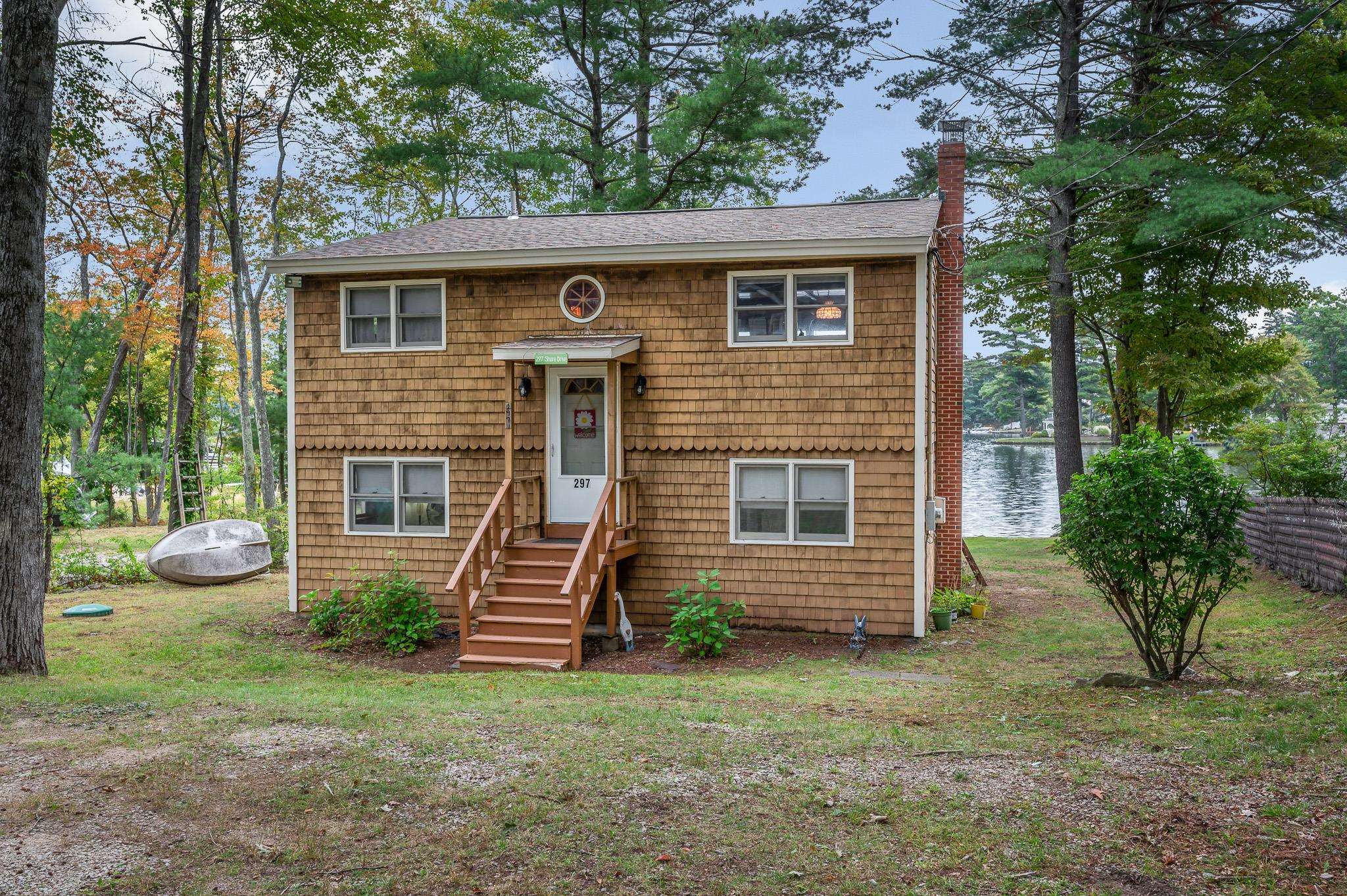Photo 2 of Single family home for sale at 297 Shore Dr, Salem, NH 03079 | MLS# 5110588 | Listing updated on 2026-09-19