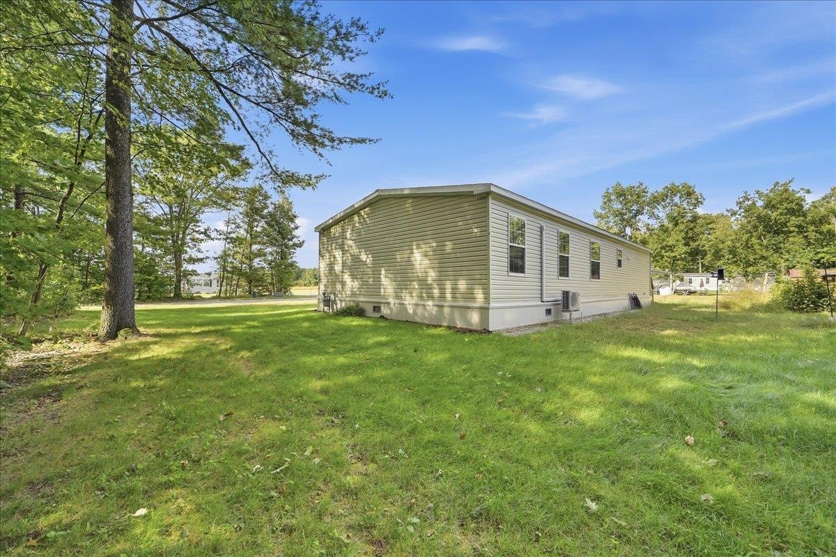 Photo 4 of Single family home for sale at 92 Easy St, Highgate Center, VT 05459 | MLS# 5110591 | Listing updated on 2026-09-19