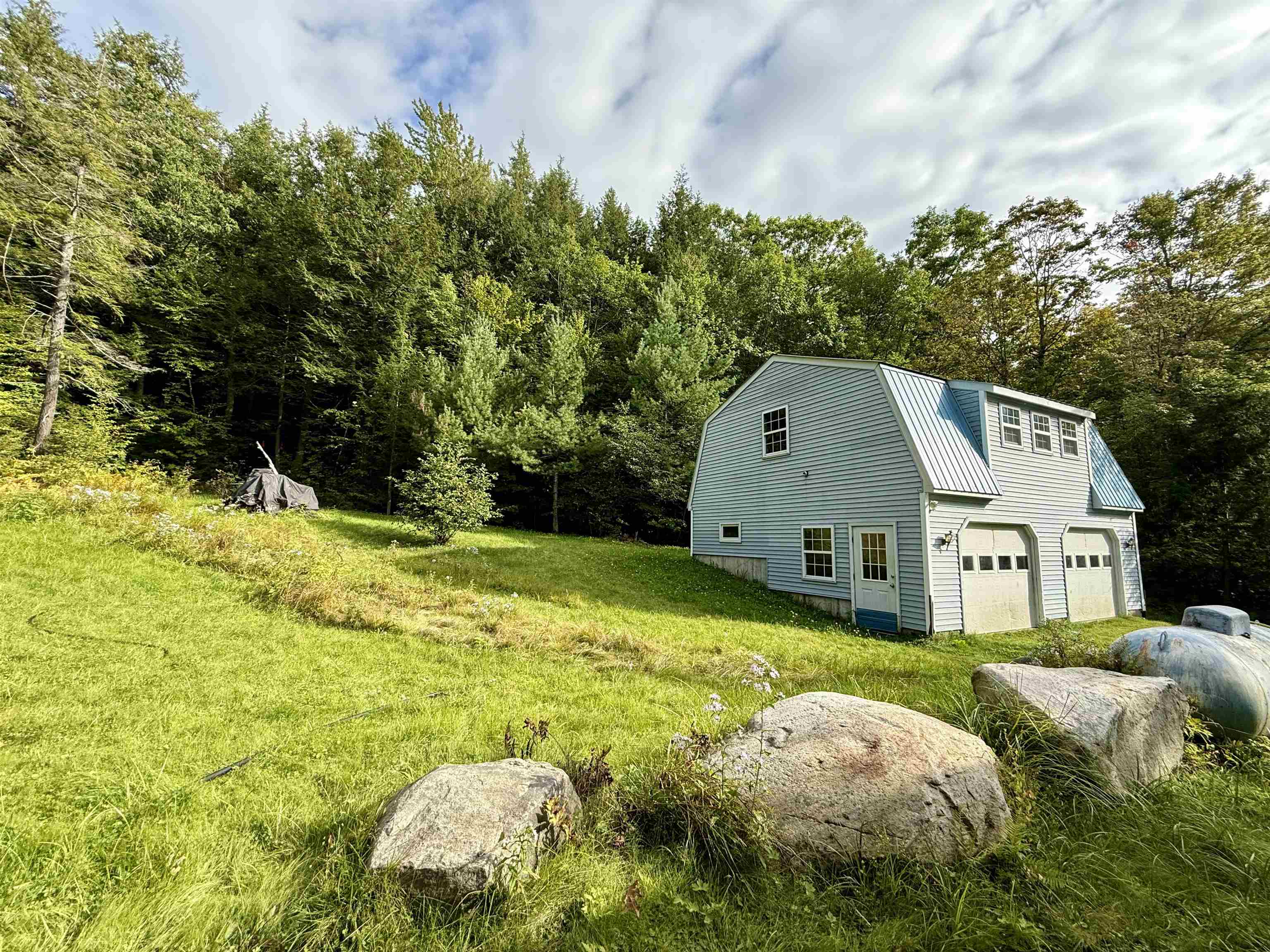 Photo 2 of Manufactured home for sale at 3537 Popple Dungeon Rd, Chester, VT 05143 | MLS# 5110600 | Listing updated on 2026-09-19