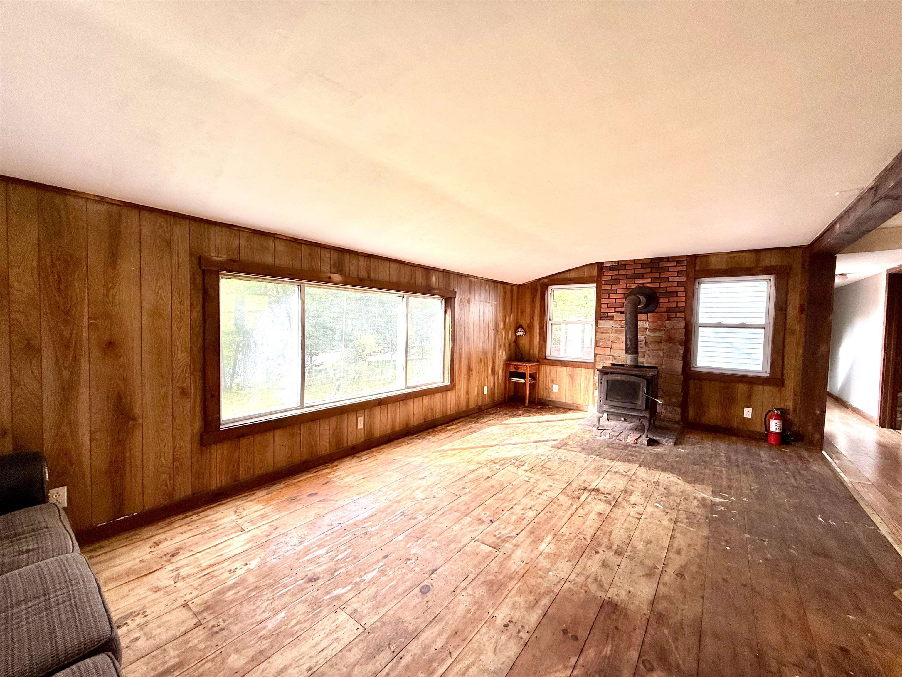 Photo 3 of Manufactured home for sale at 3537 Popple Dungeon Rd, Chester, VT 05143 | MLS# 5110600 | Listing updated on 2026-09-19