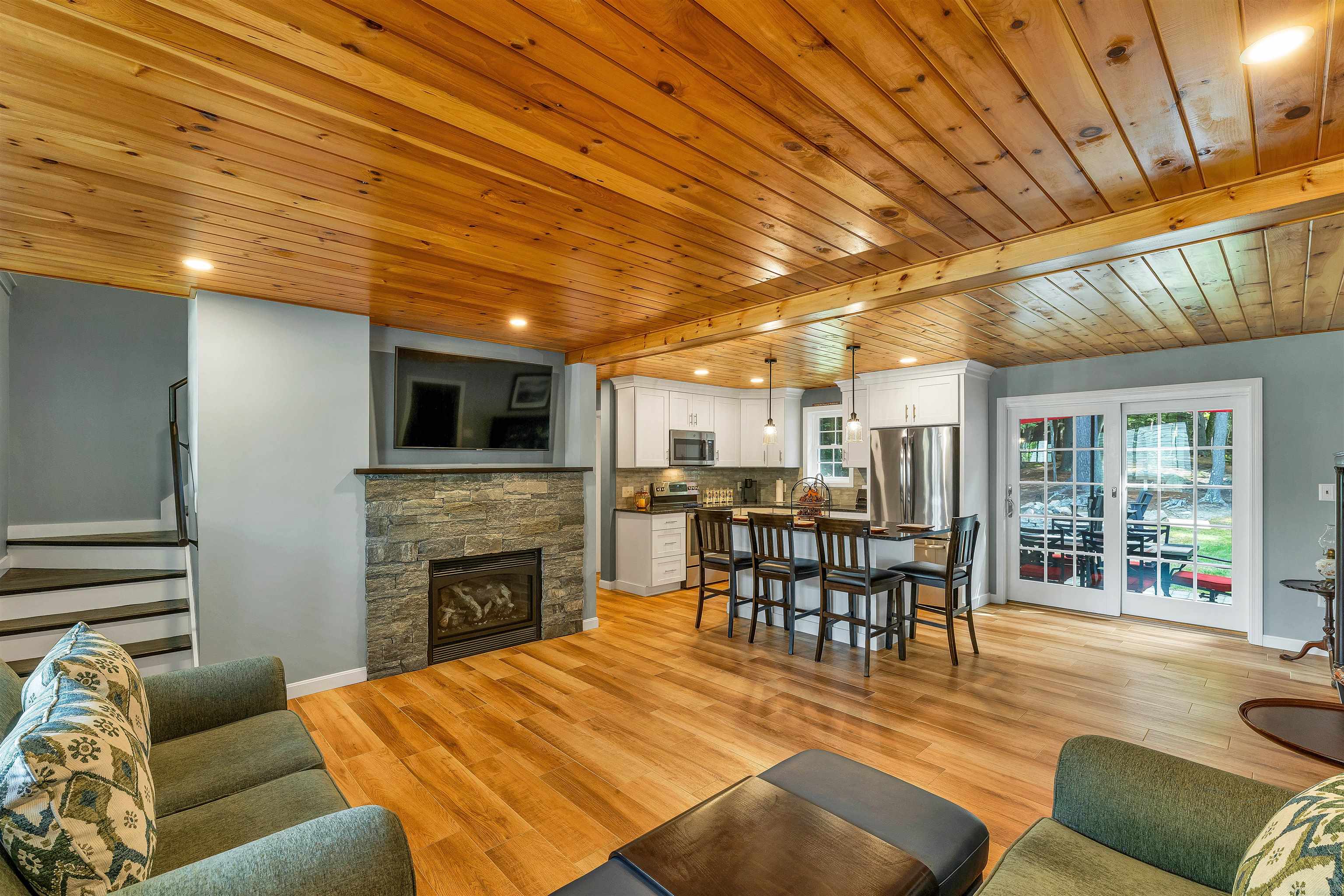 Photo 3 of Single family home for sale at 11 Knoll Rd, Wolfeboro, NH 03894 | MLS# 5110601 | Listing updated on 2026-09-19
