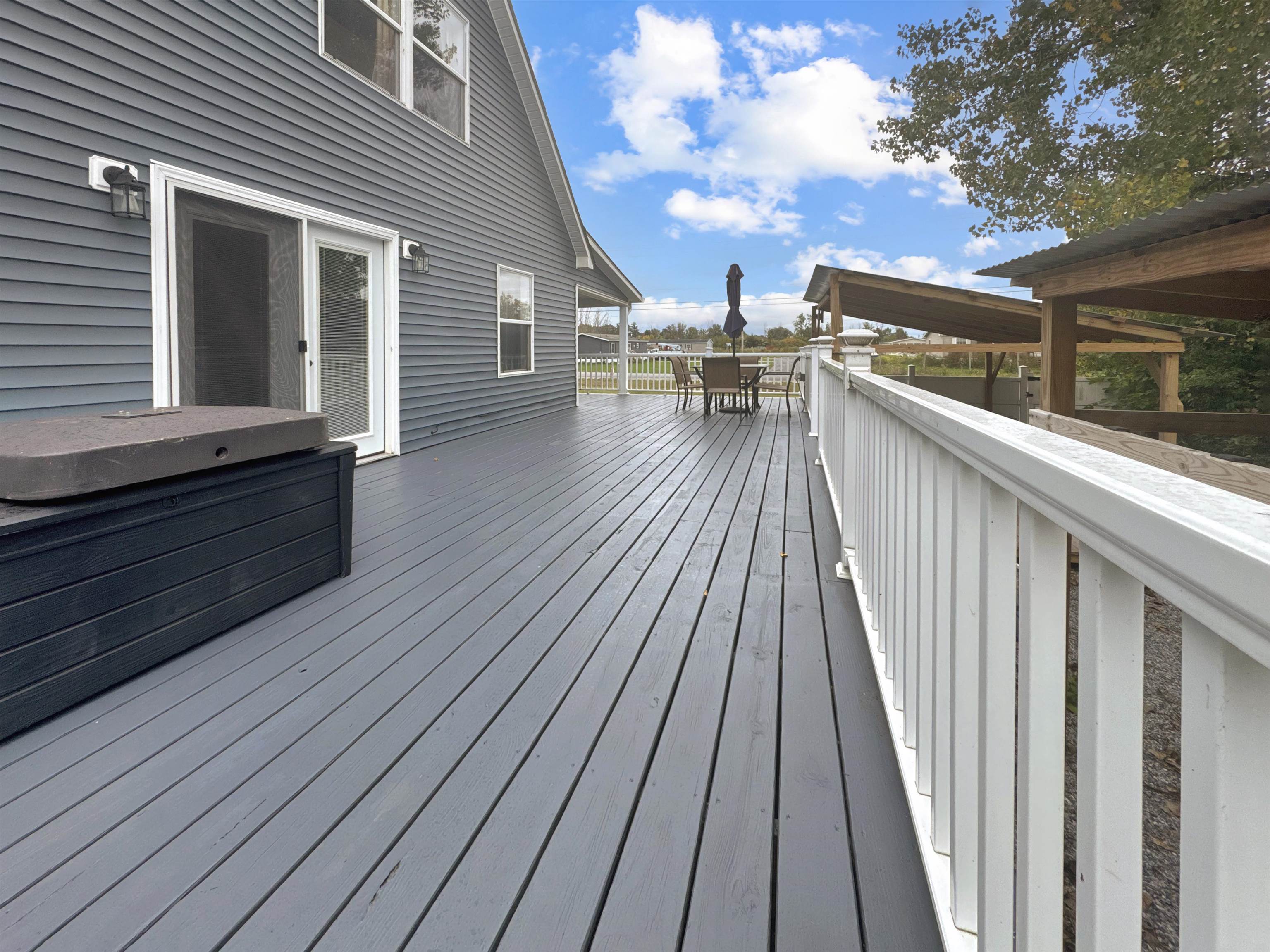 Photo 3 of Single family home for sale at 170 Lake St, Alburgh, VT 05440 | MLS# 5110610 | Listing updated on 2026-10-05