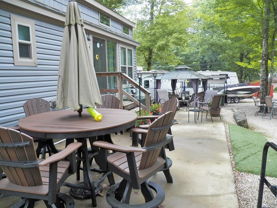 Photo 3 of Manufactured home for sale at 188 Chocorua Way, Rochester, NH 03867 | MLS# 5110629 | Listing updated on 2026-09-19