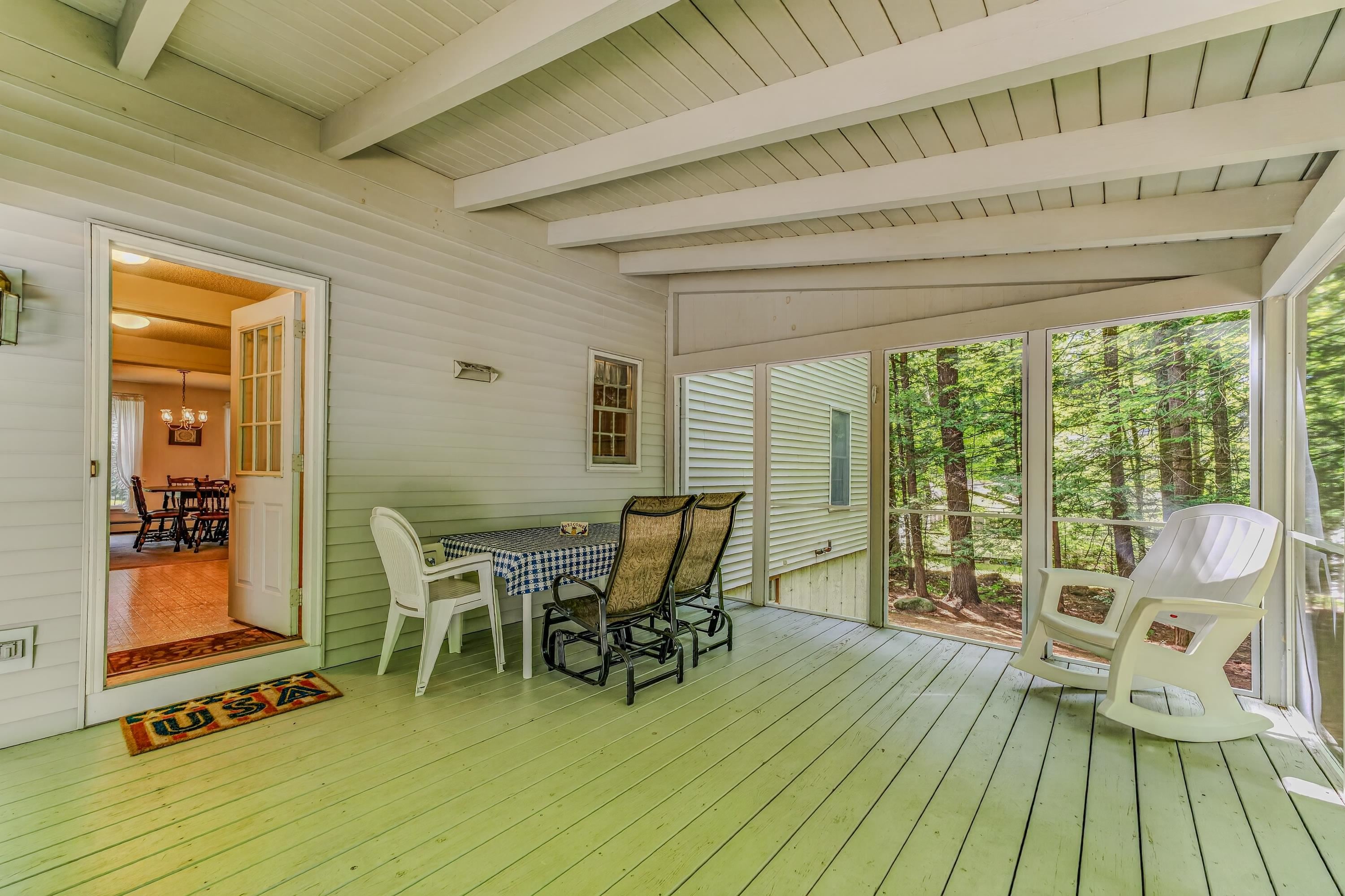 Photo 3 of Single family home for sale at 195 Castle Ln, Bristol, NH 03222 | MLS# 5110632 | Listing updated on 2026-09-19