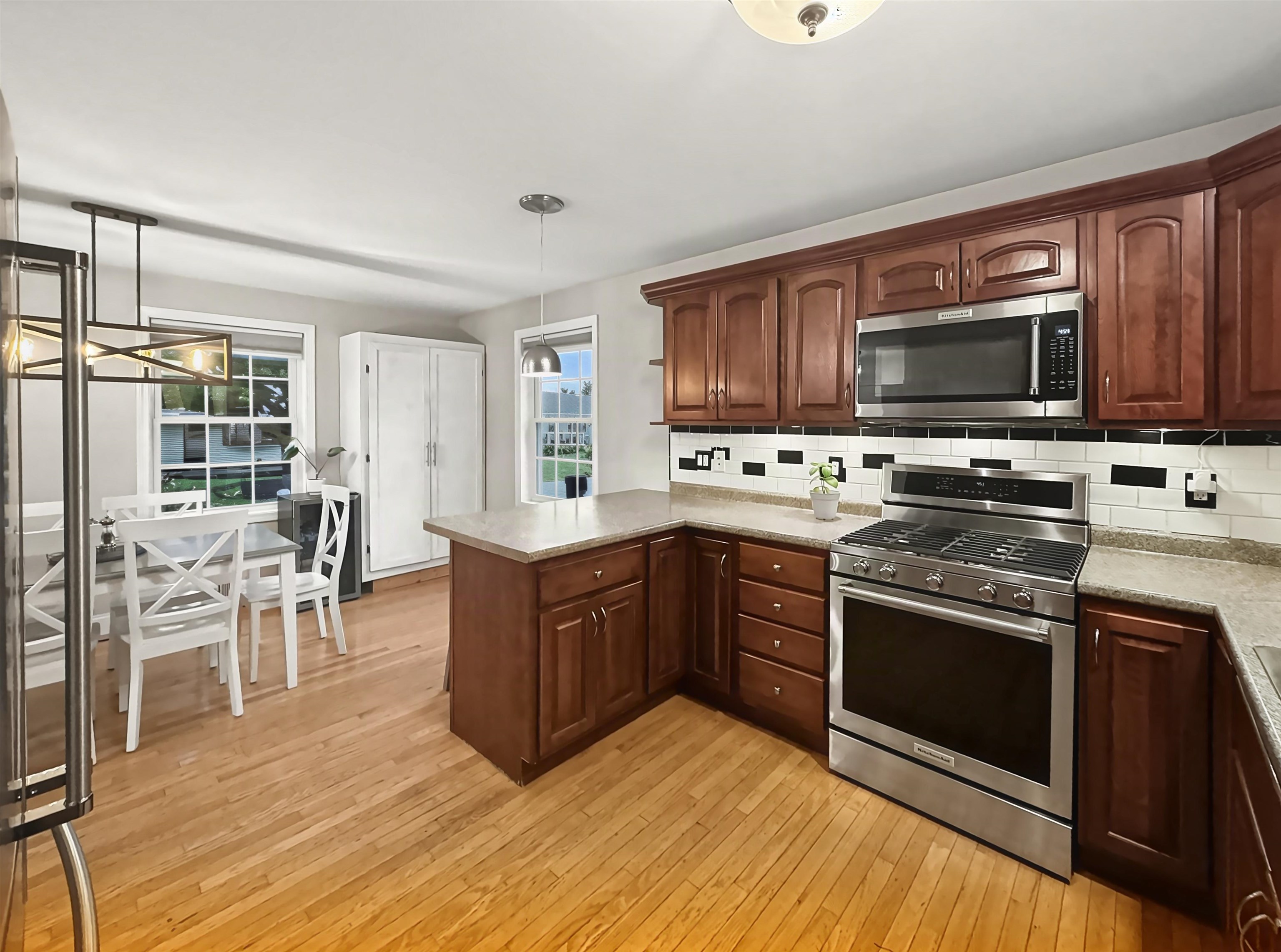 Photo 4 of Single family home for sale at 9 Plummer St, Goffstown, NH 03045 | MLS# 5110641 | Listing updated on 2026-09-19