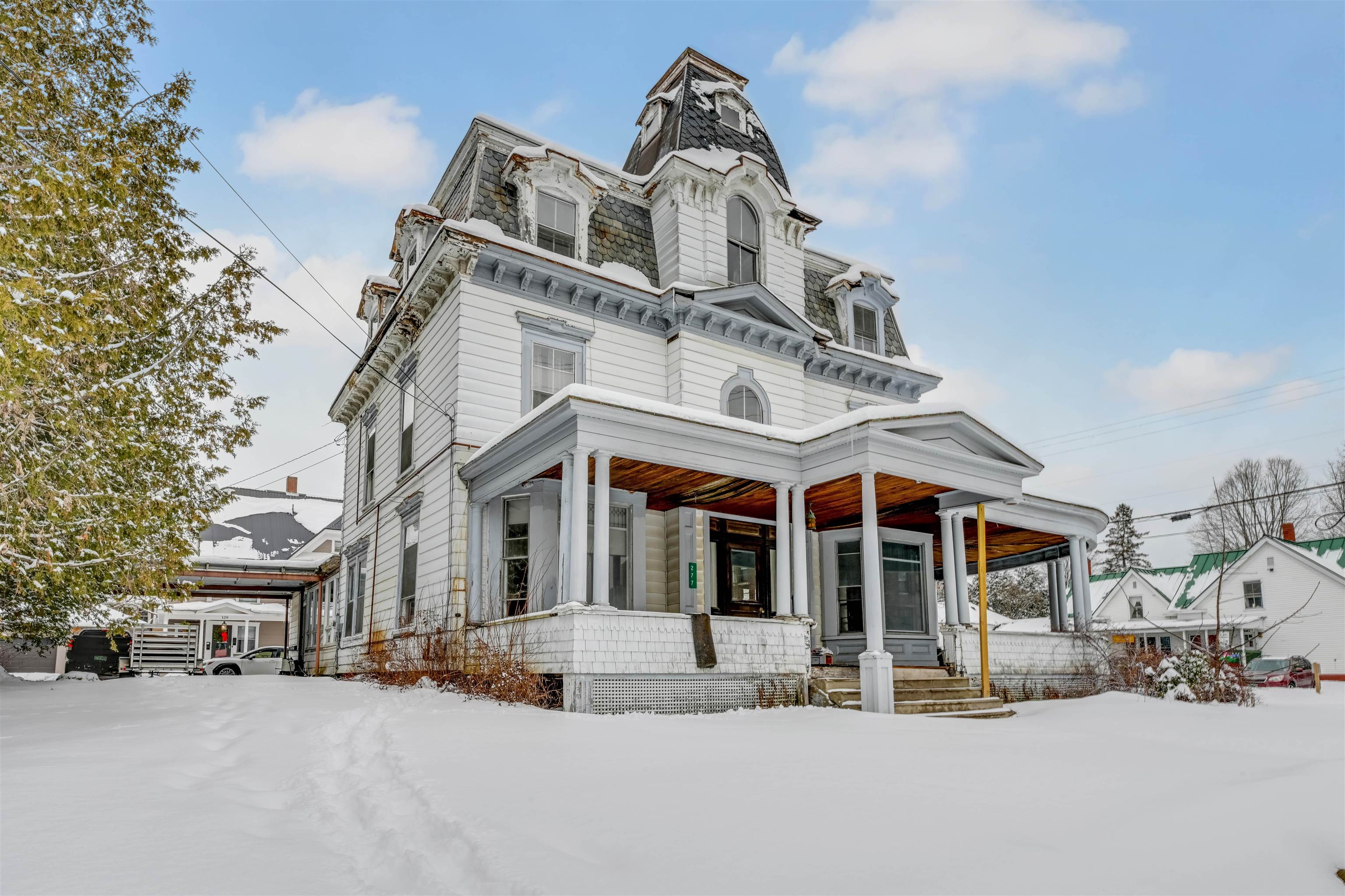 Photo 2 of Multi family home for sale at 277 Summer St, Saint Johnsbury, VT 05819 | MLS# 5110903 | Listing updated on 2026-09-22