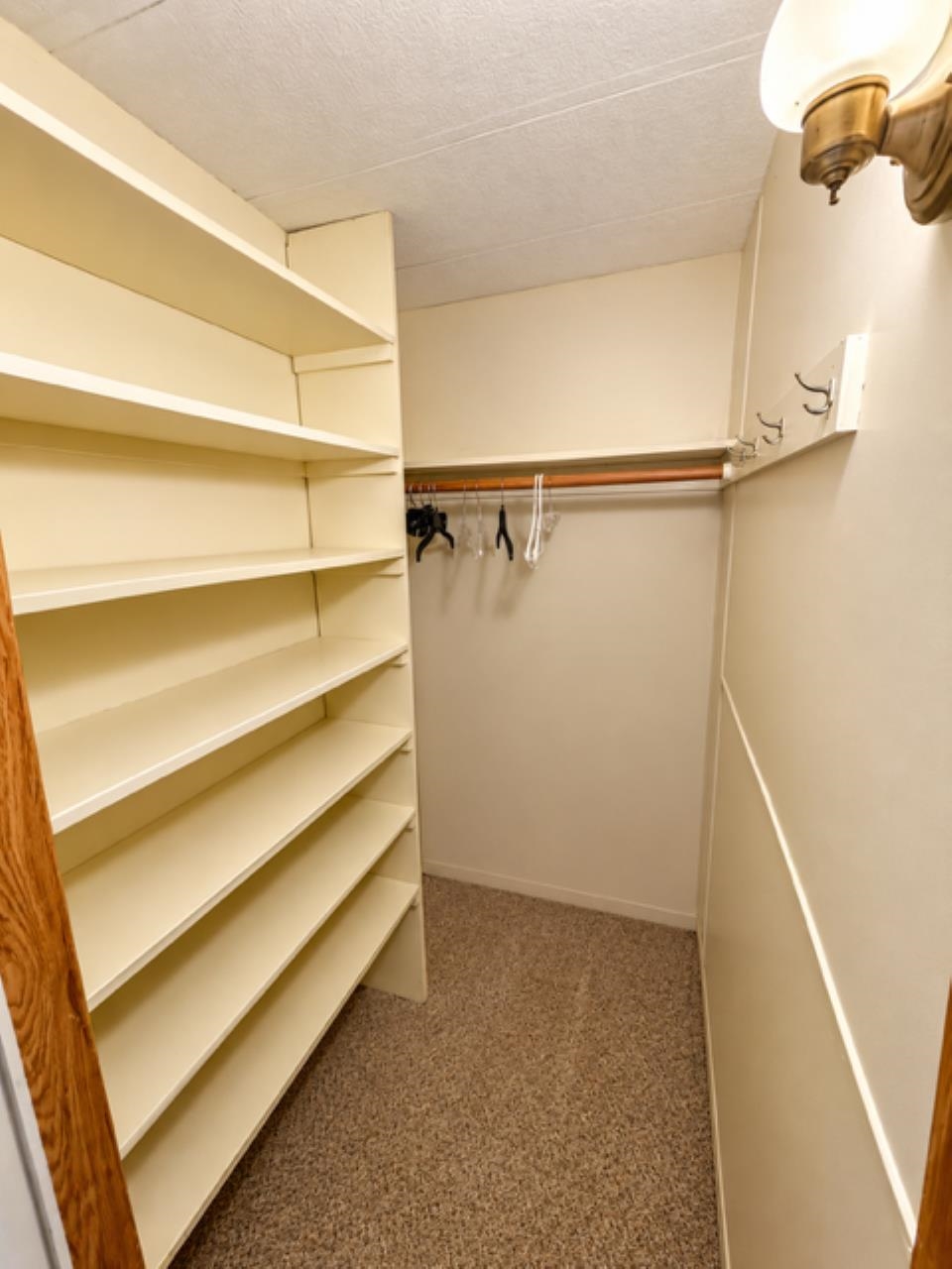 Photo 20 of 21
