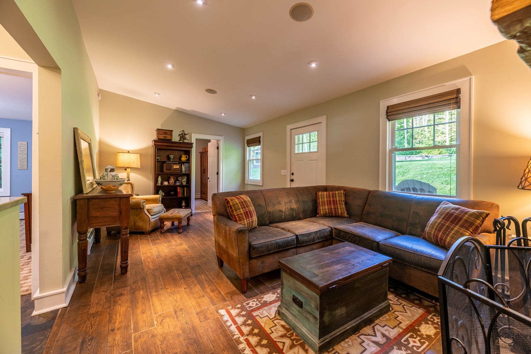 Photo 2 of Single family home for sale at 505 Benedict Holw Rd, Arlington, VT 05250 | MLS# 5110969 | Listing updated on 2026-09-23