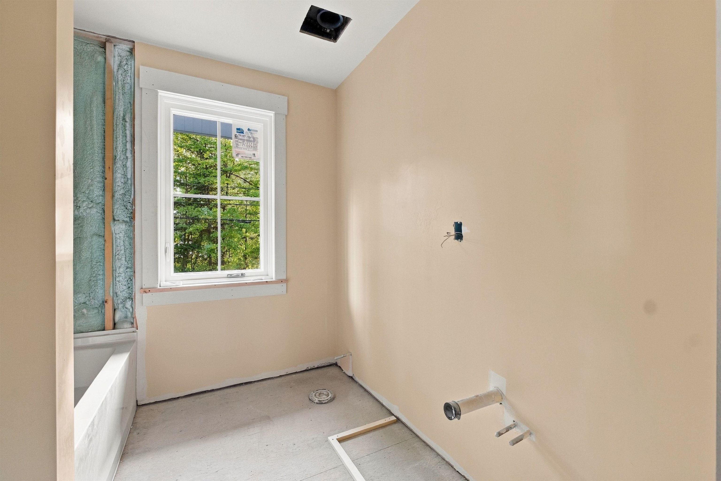 156 Gardners Grove, Belmont, NH, 03220
