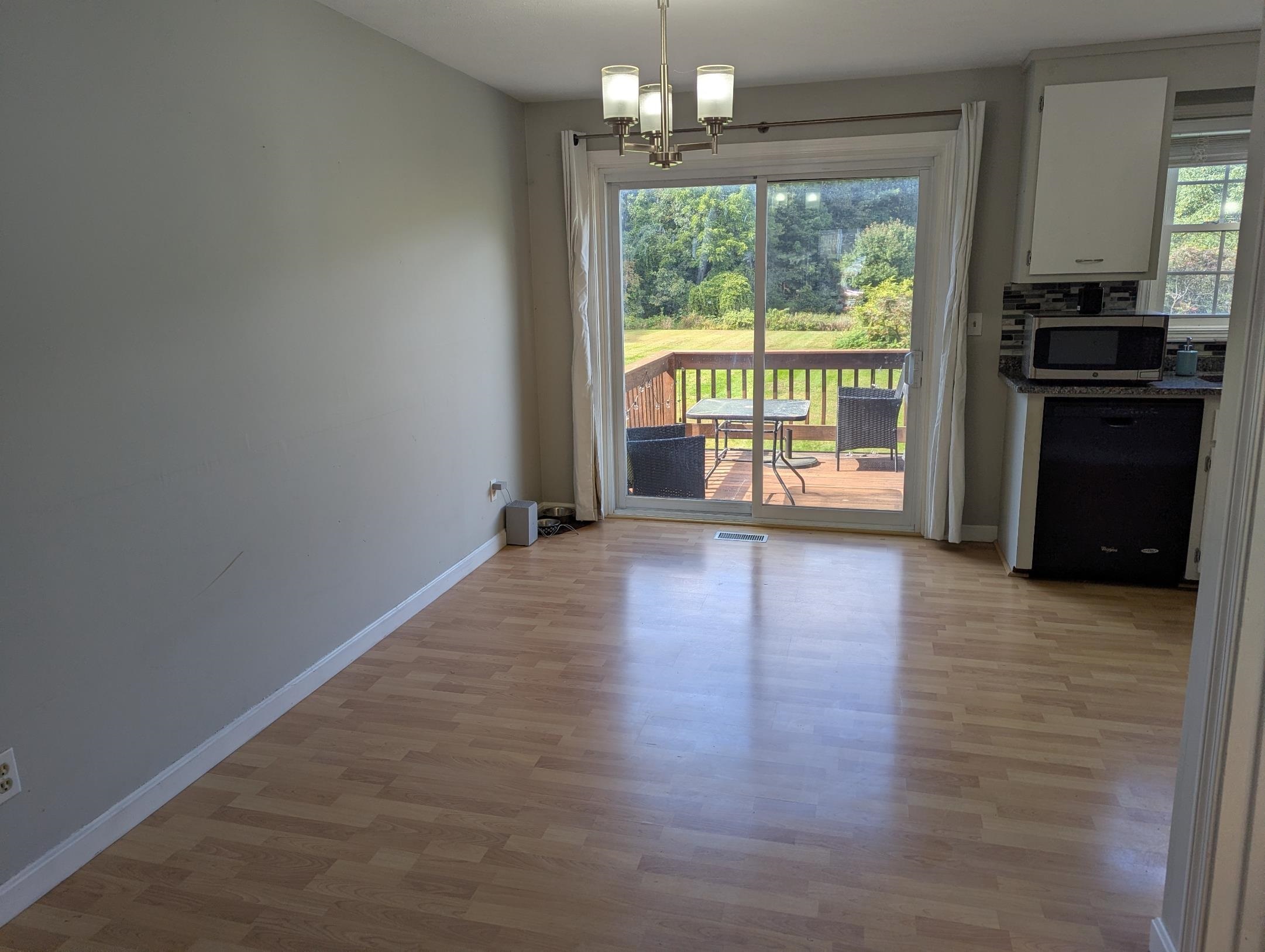 Photo 5 of 20