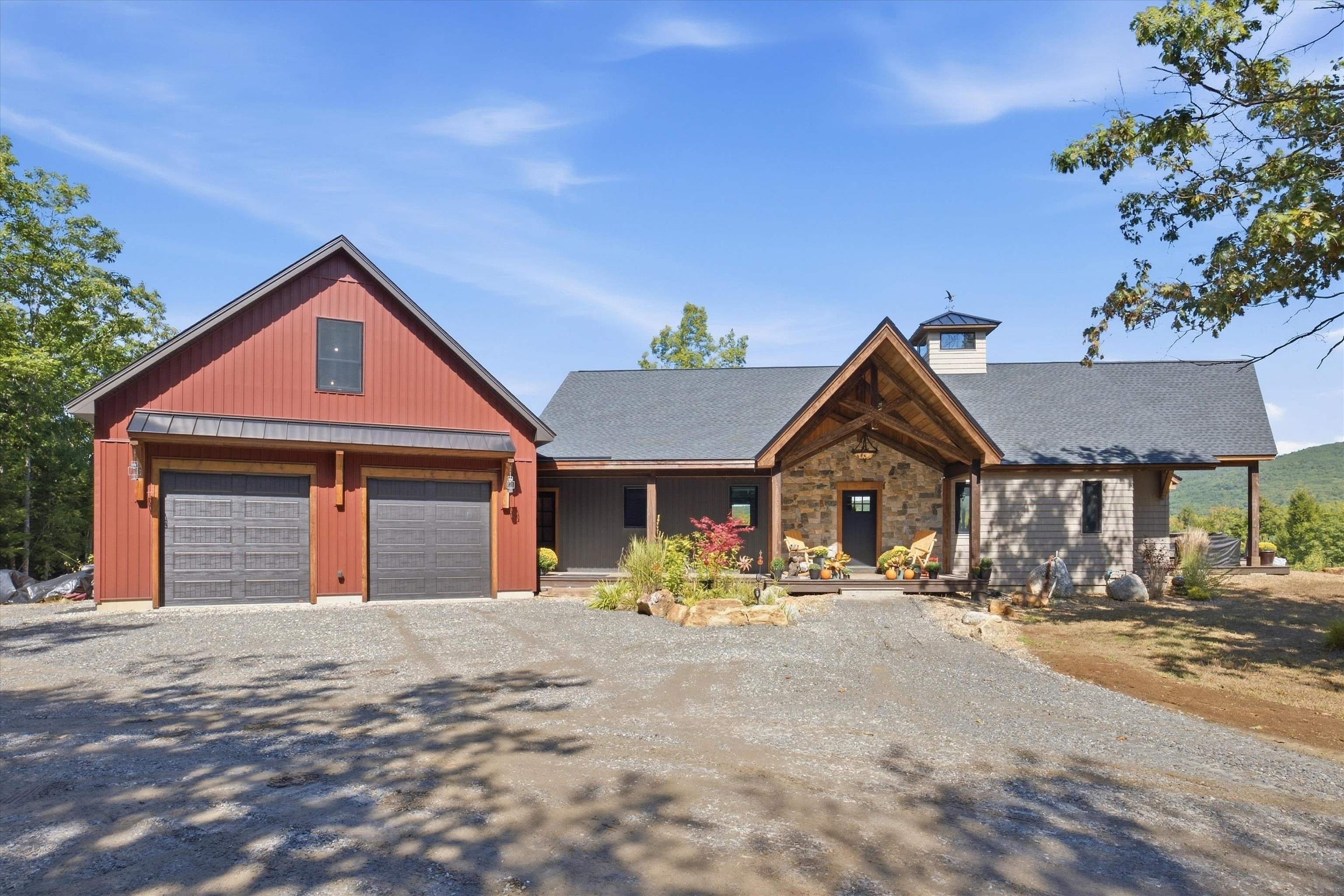 Photo 2 of Single family home for sale at 237 Middle Route, Belmont, NH 03220 | MLS# 5111055 | Listing updated on 2026-10-07