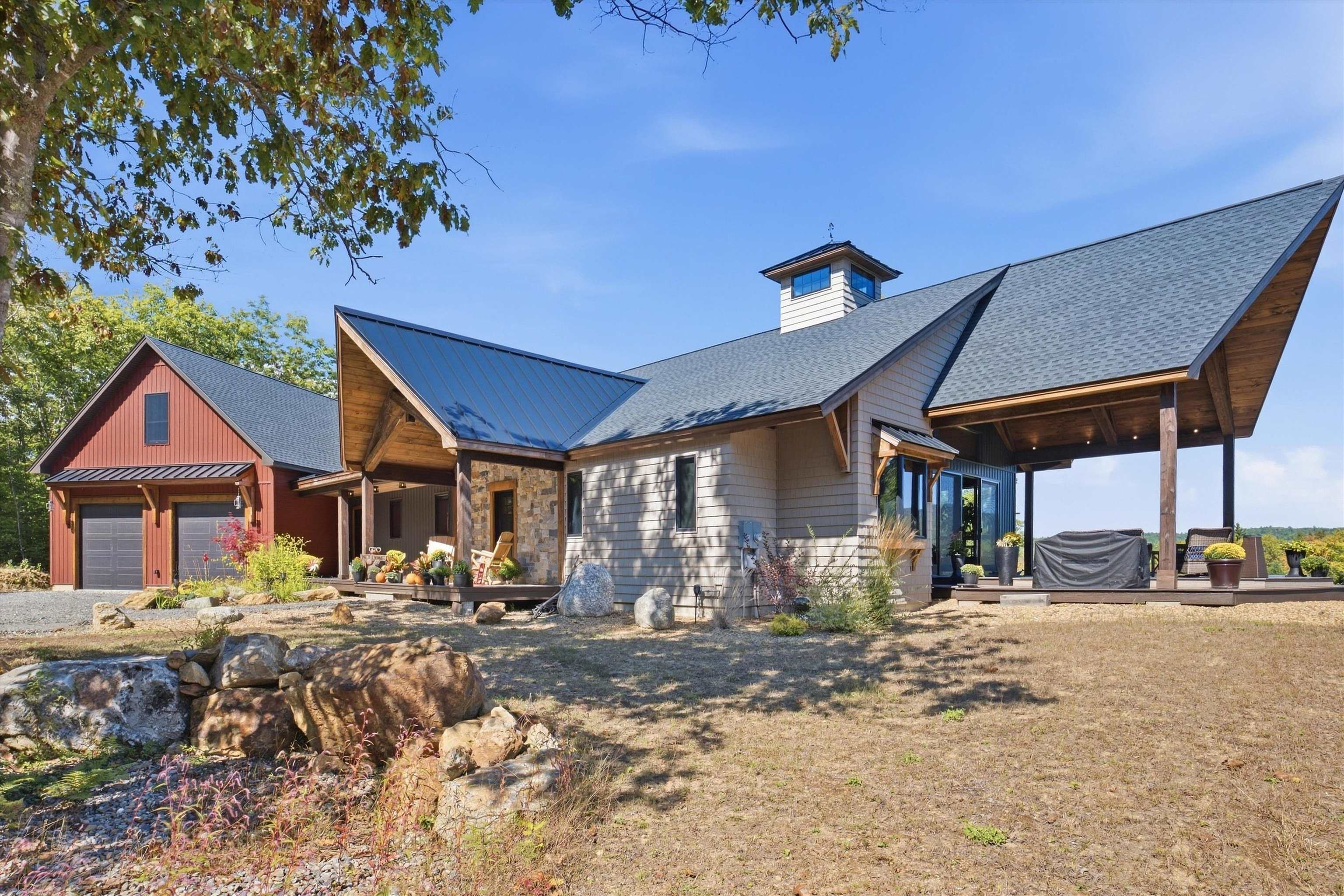 Photo 3 of Single family home for sale at 237 Middle Route, Belmont, NH 03220 | MLS# 5111055 | Listing updated on 2026-10-07