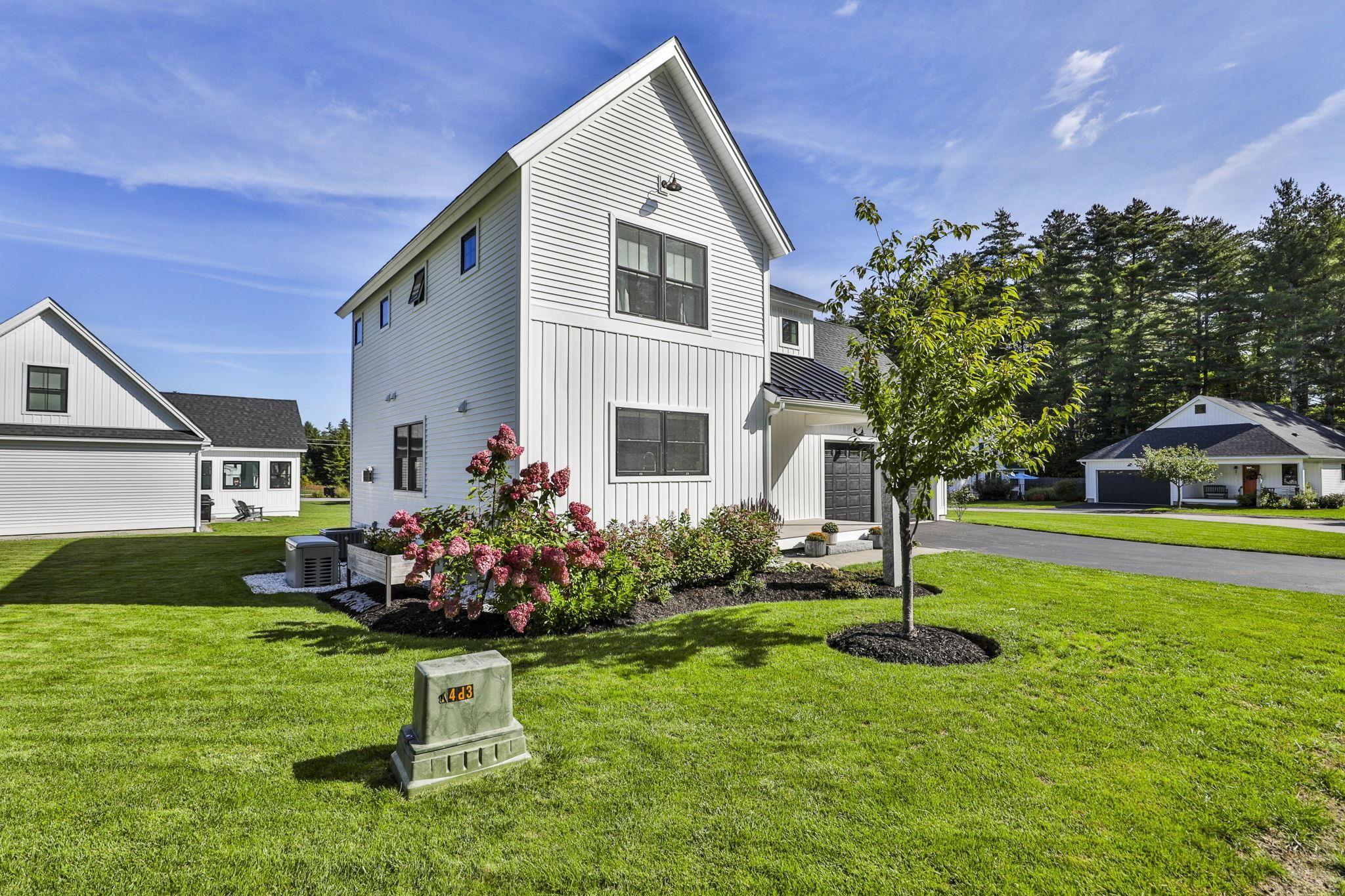 8 Pendleton Farms Lane, Amherst, NH photo 4