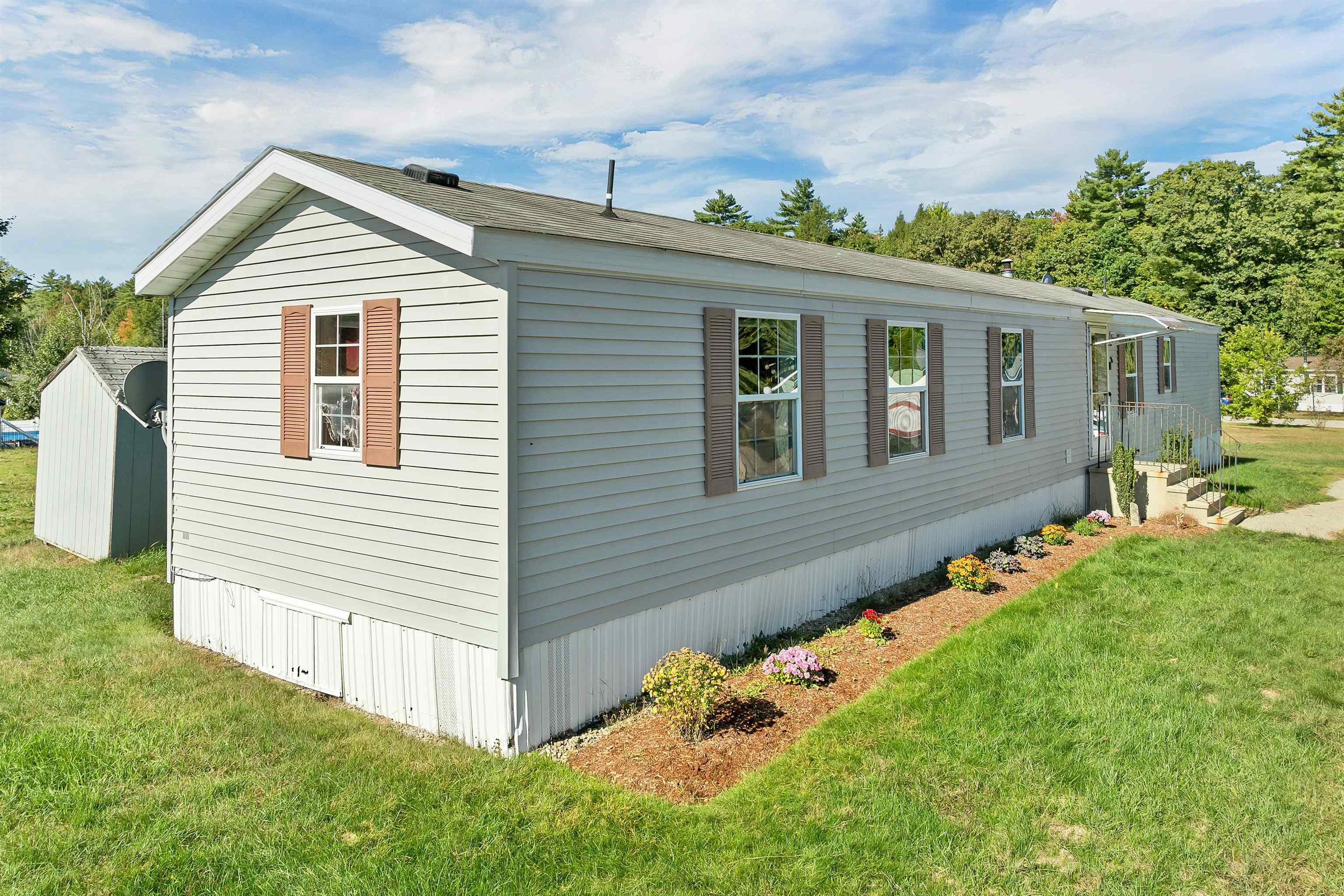 26 Goldrush Lane, Rochester, NH photo 3