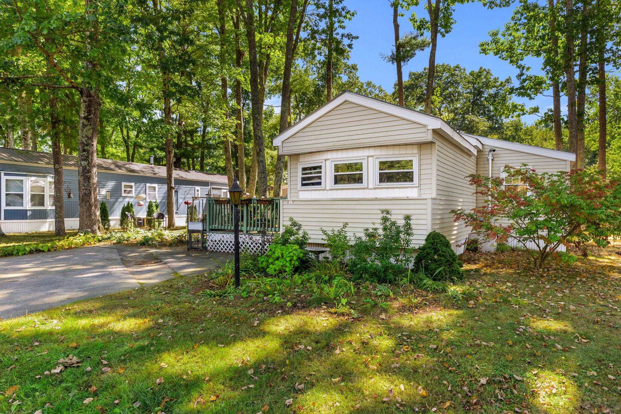 615 Canterbury Drive, Exeter, NH photo 3