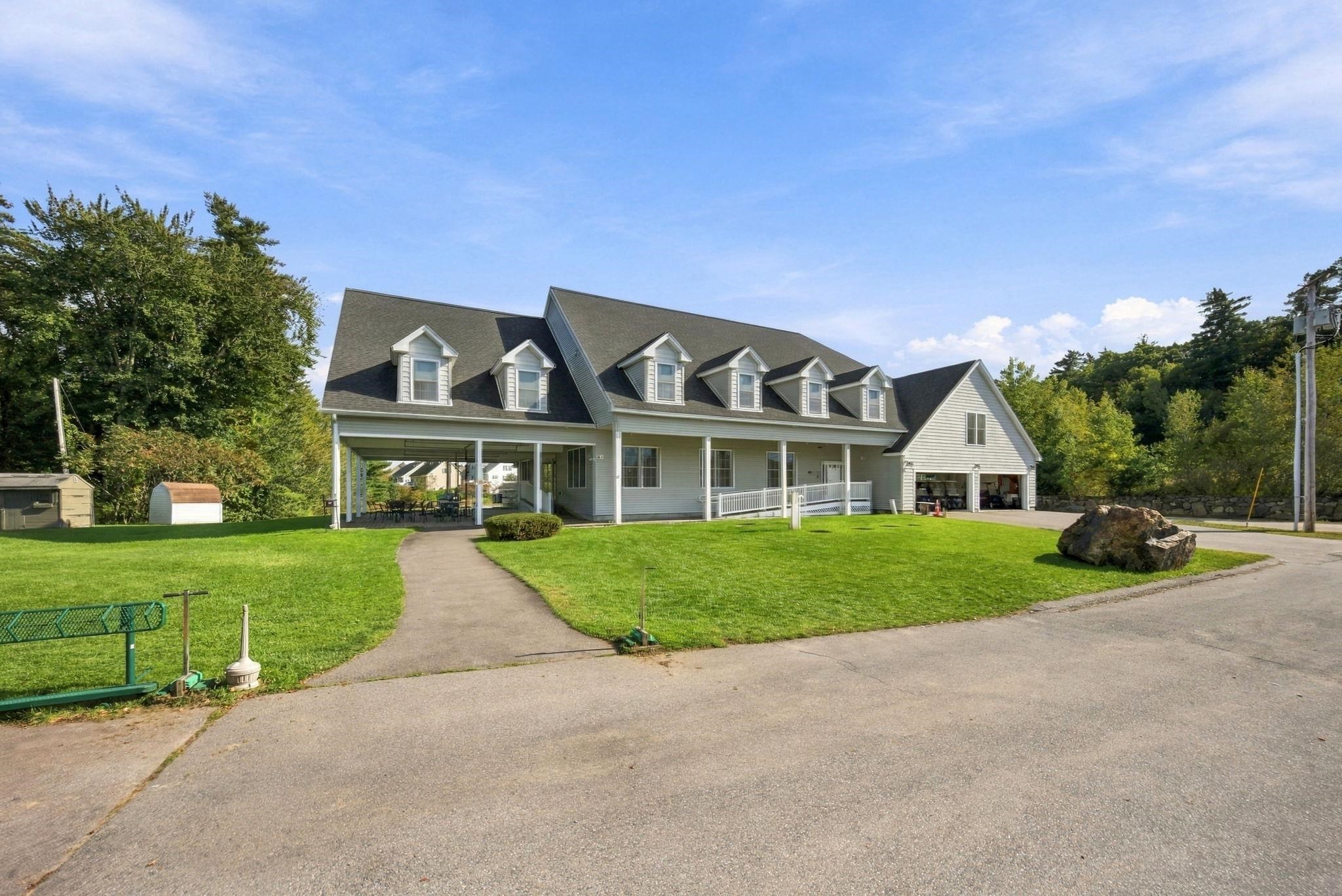 10 Diamond Oaks Boulevard, Kingston, NH photo 3