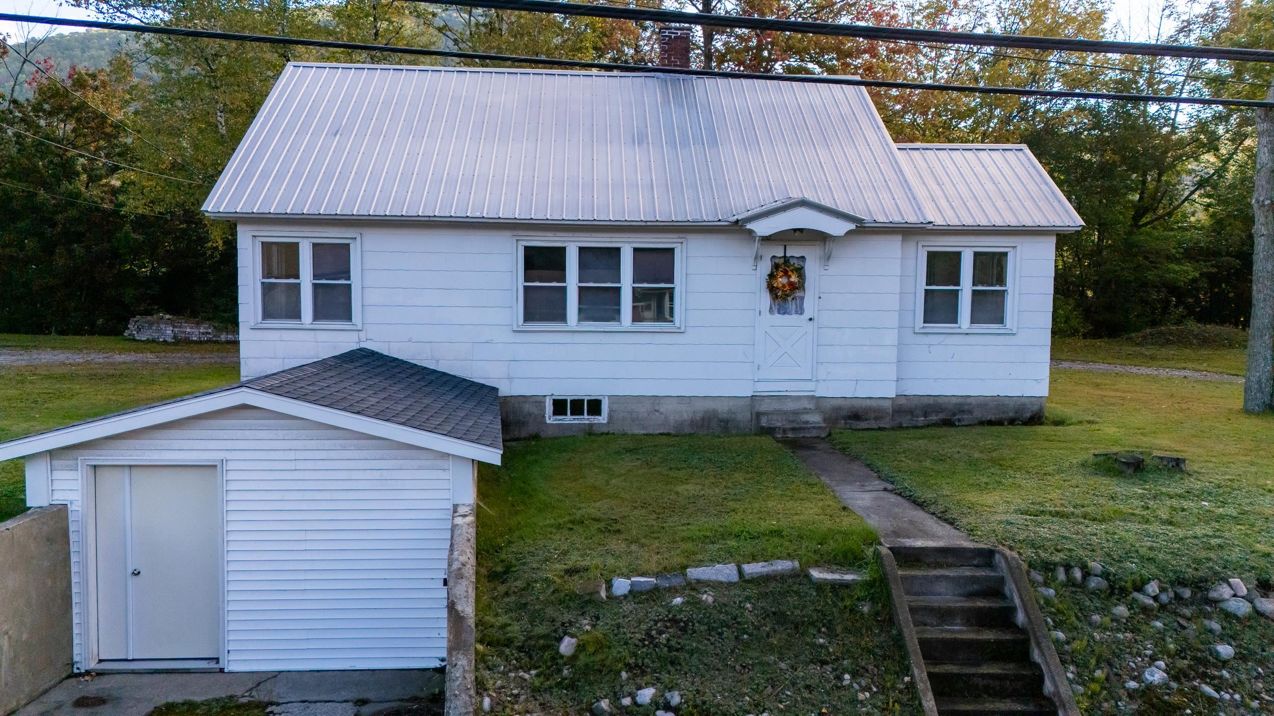 600 Main Street, Gorham, NH photo 2