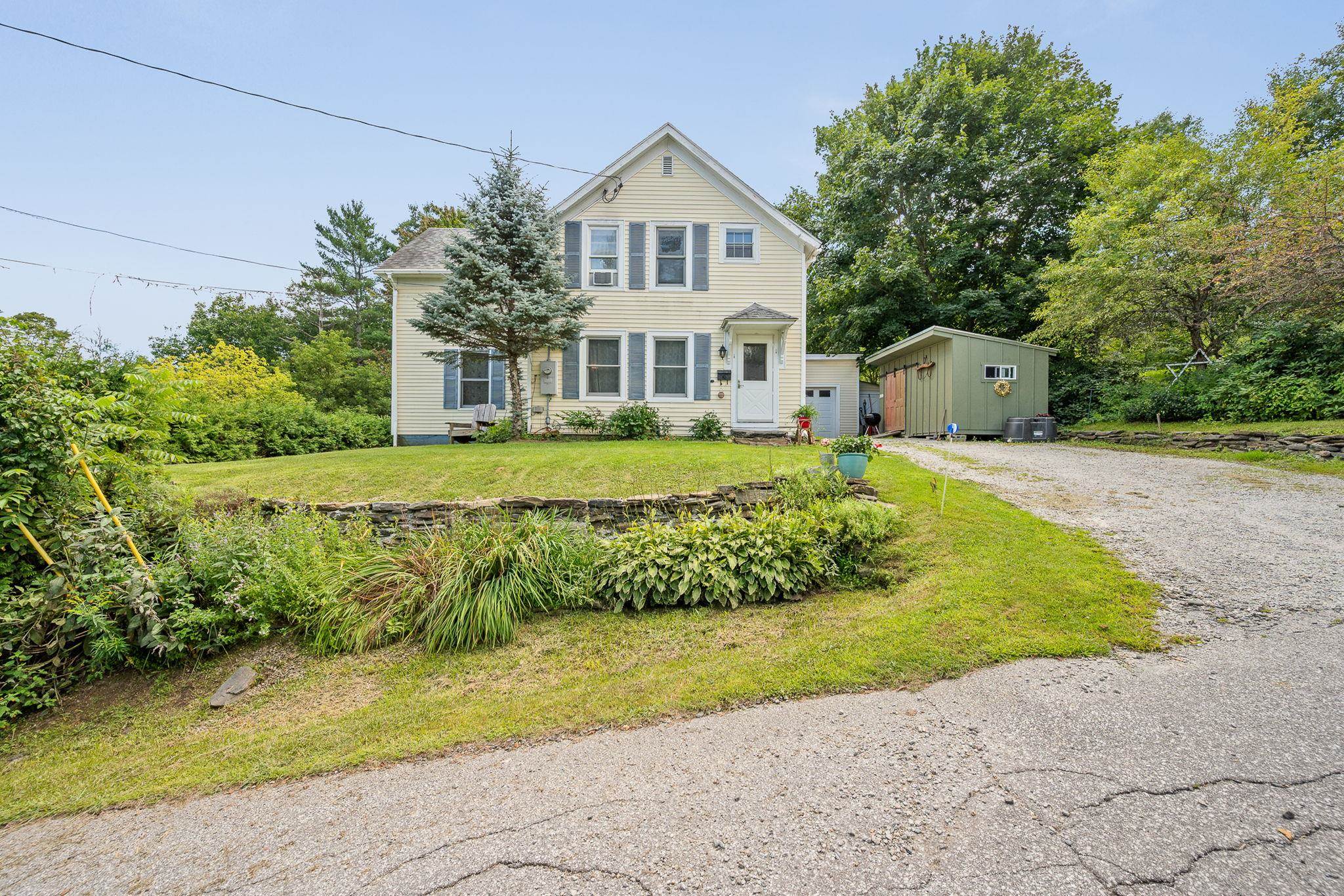 Photo 2 of Single family home for sale at 10 Kynoch Ave, Barre City, VT 05645 | MLS# 5111314 | Listing updated on 2026-10-06